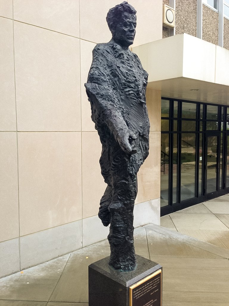  John F. Kennedy, 1964, cast stone, 9ft, Student Union at the University of Dayton, Ohio;  Bronze recasting, 1998  