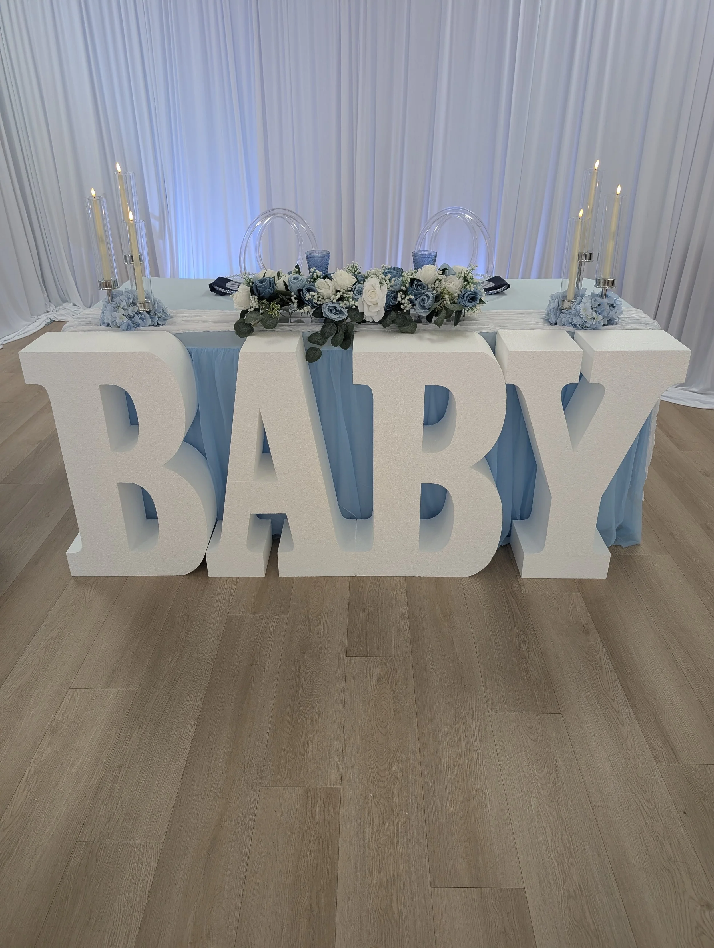 Head Table Front_Cade Catoe.jpg