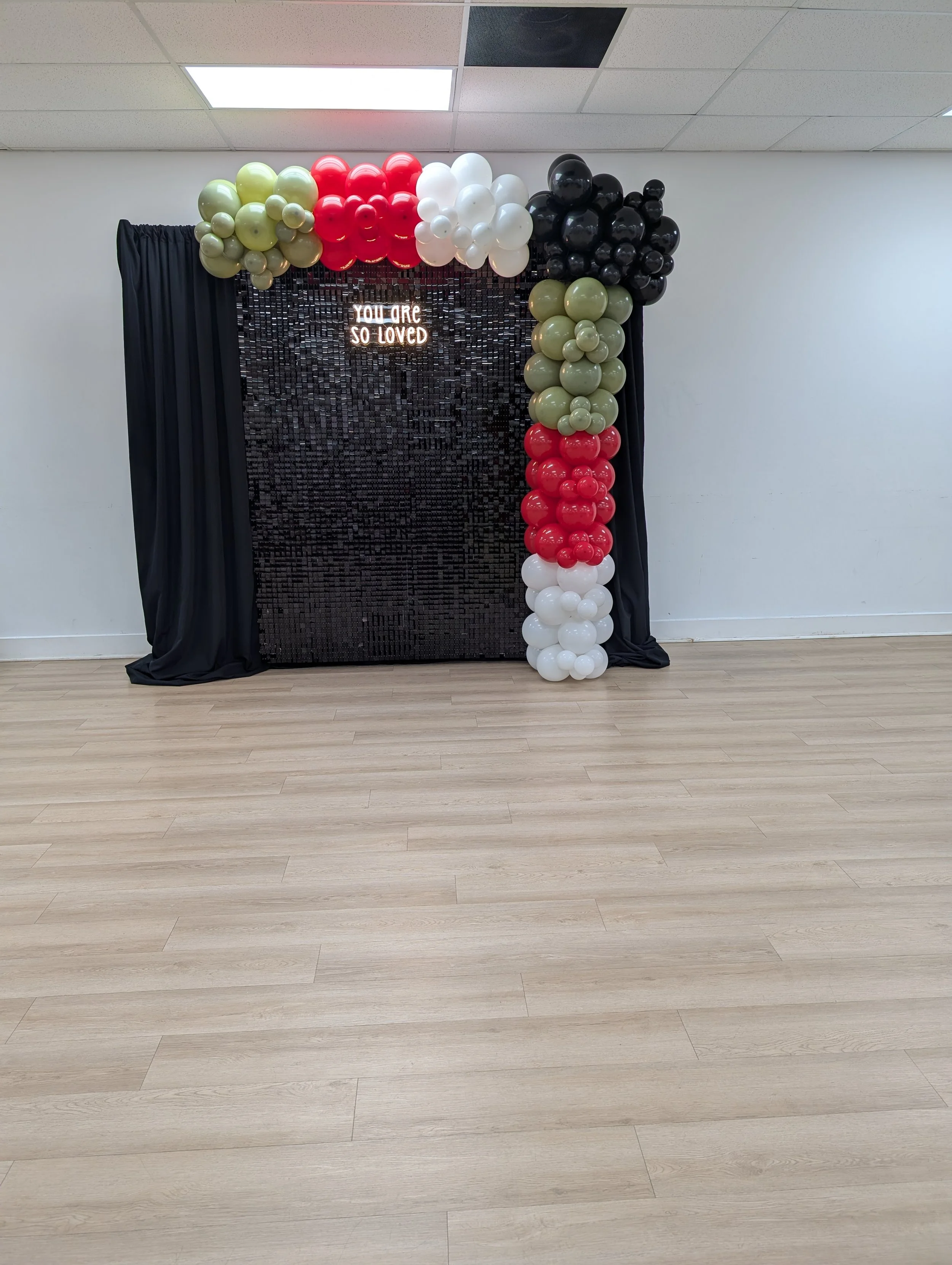 Balloon Garland_Shaunda Miller.jpg