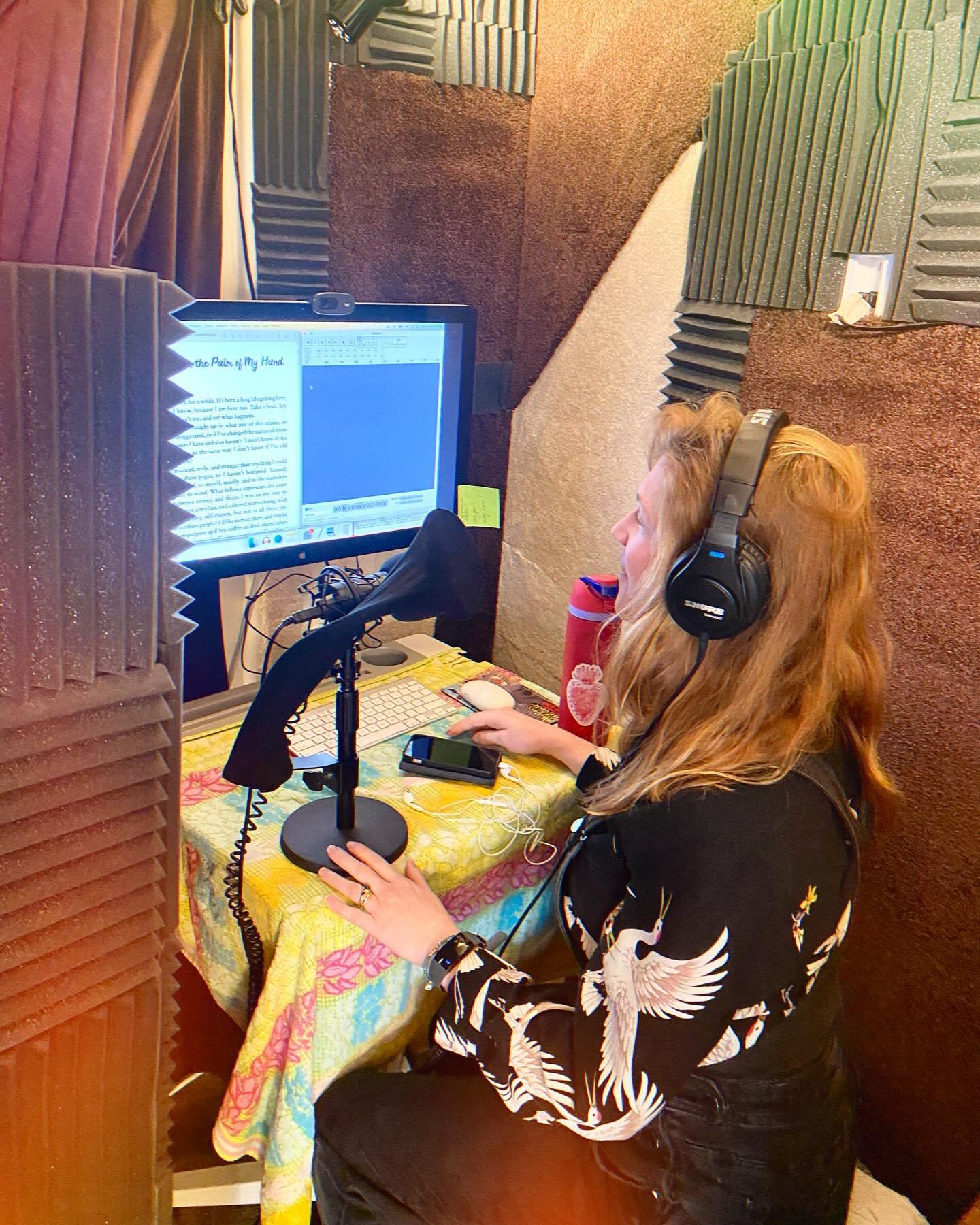 First day in the booth! 🎙️Learning the ropes from @yvettekeller to bring the Cancer Moon audiobook to life&hellip; 🌟

Now, who thinks I should give weird character tones to all the voices in my head?

#audiobook #memoirist #shewritespress #cancermo