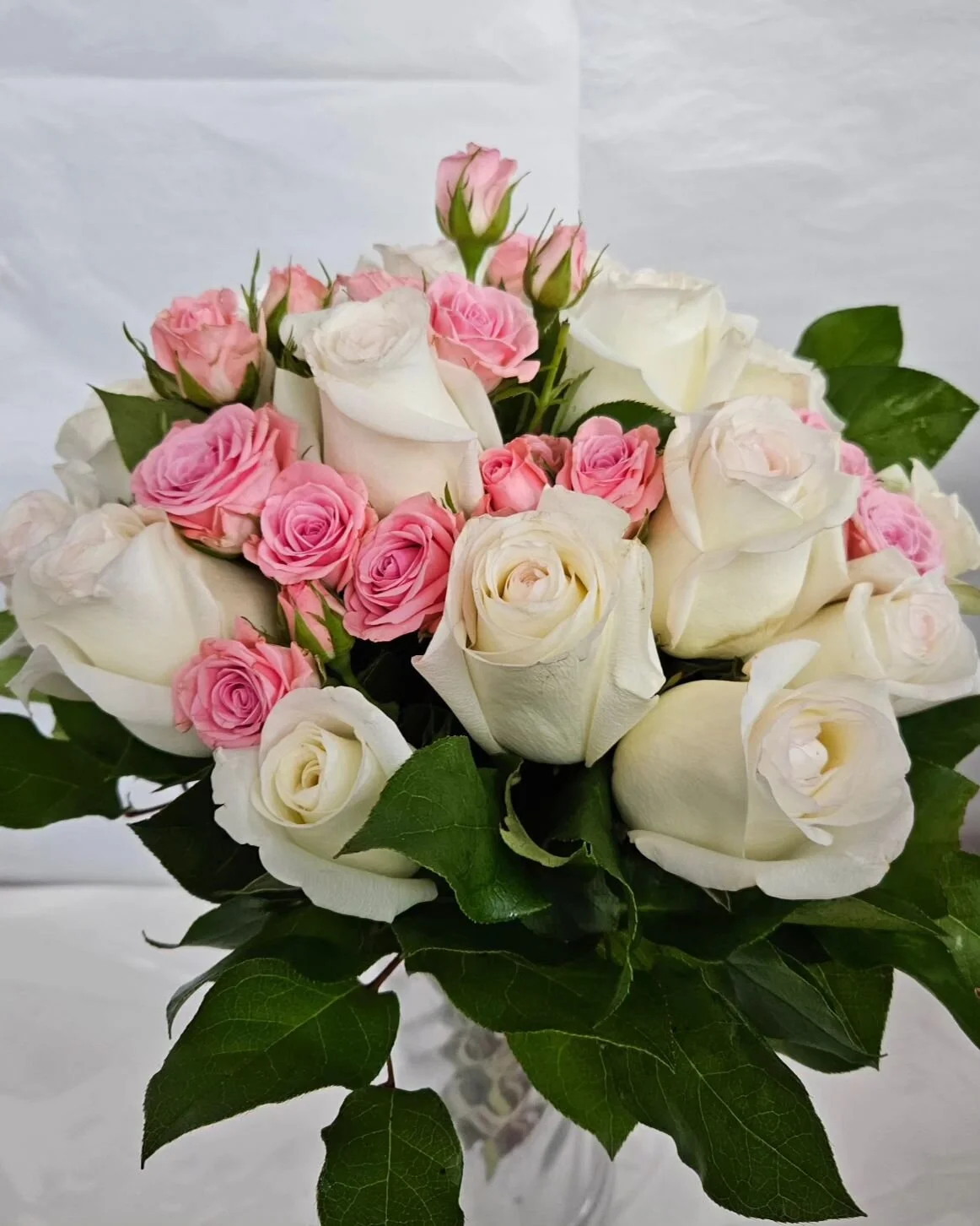 How to prepare a Lily Bouquet — Brooklyn Flower Shop