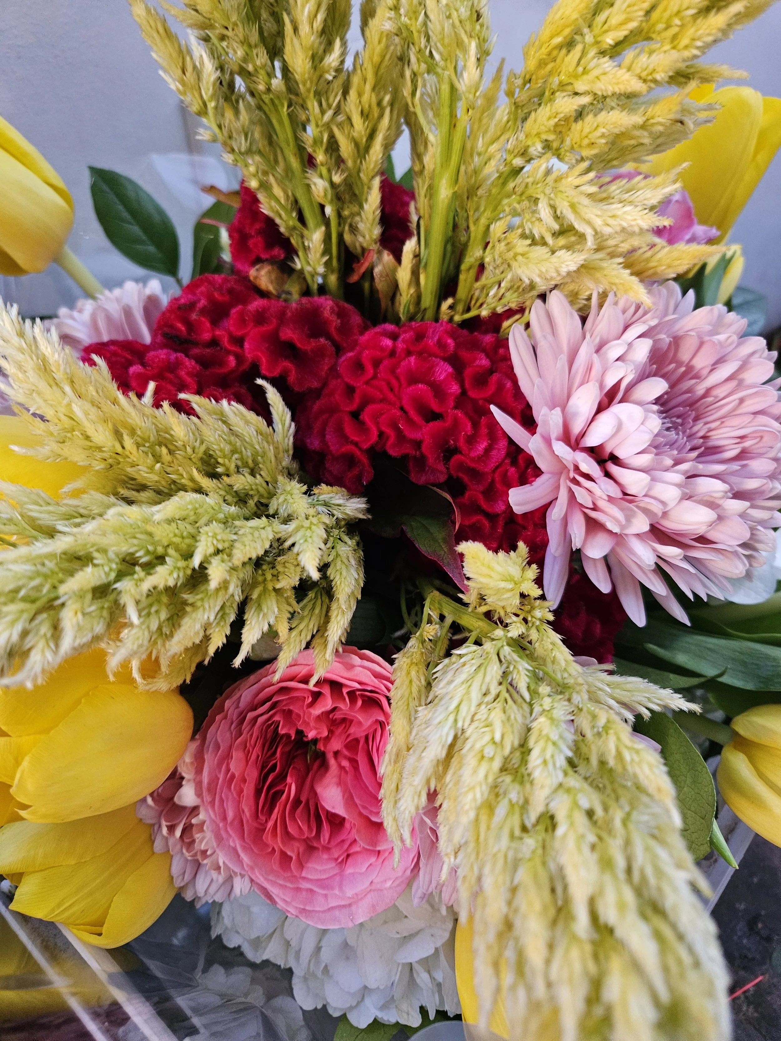 local flowers delivered.jpg