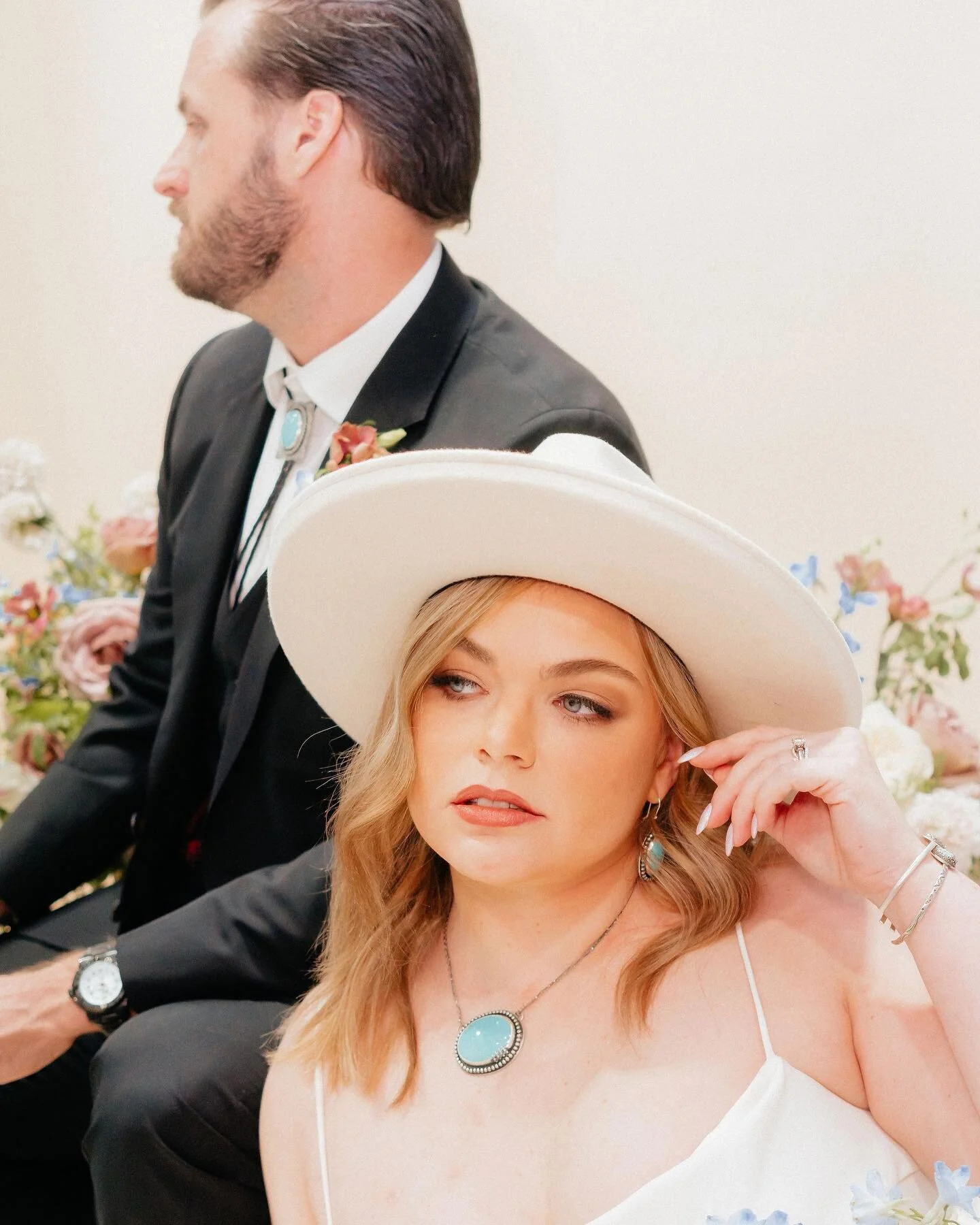 This content shoot was so fun! I loved creating with so many talented ladies. 
Model: @lindy.fry + fianc&eacute; Brent
HMUA: Me
Photog: @hannahlorschphotofilm 
Jewelry: @thecharcoalandlace 
Florals: @fleurdeviestudio 
Host: @sage.stoneweddings