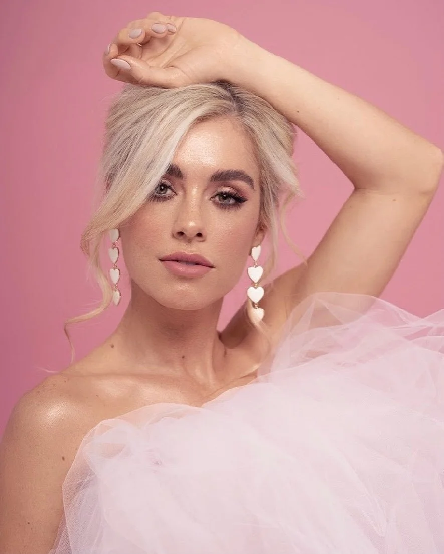 Happy Valentine&rsquo;s Day! 🤍 Hair by me, makeup and photo- @carotakahashimua , model- @emily.j.powell