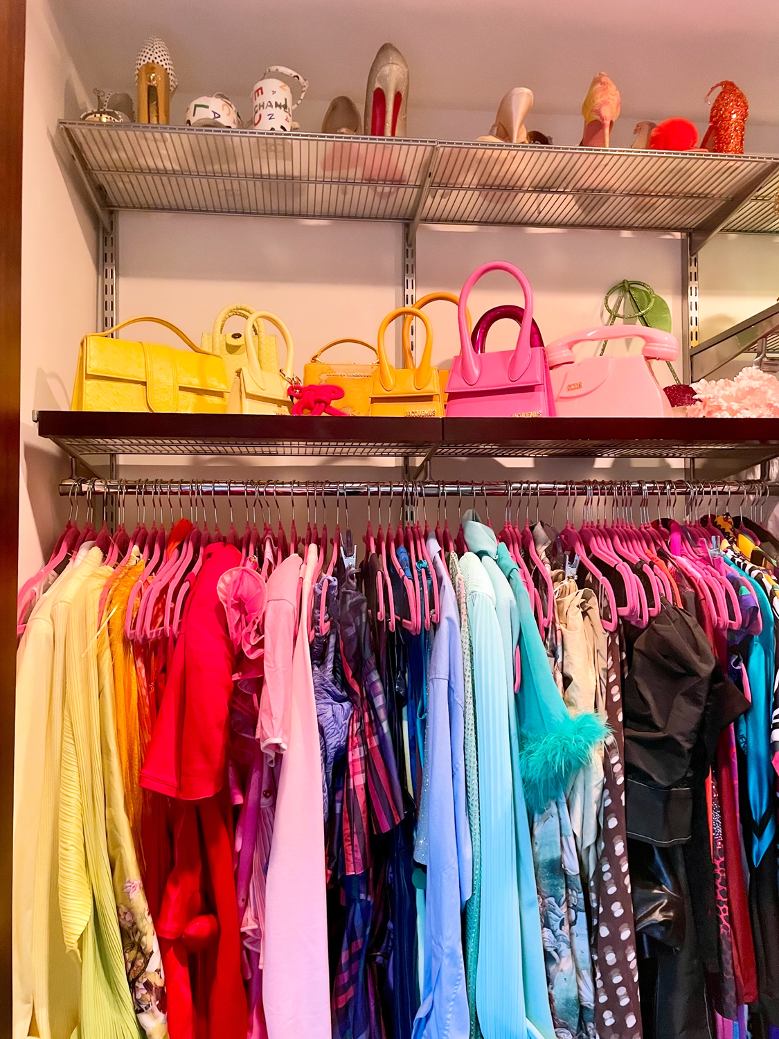Organized Fashion Content Creator Closet AR.png