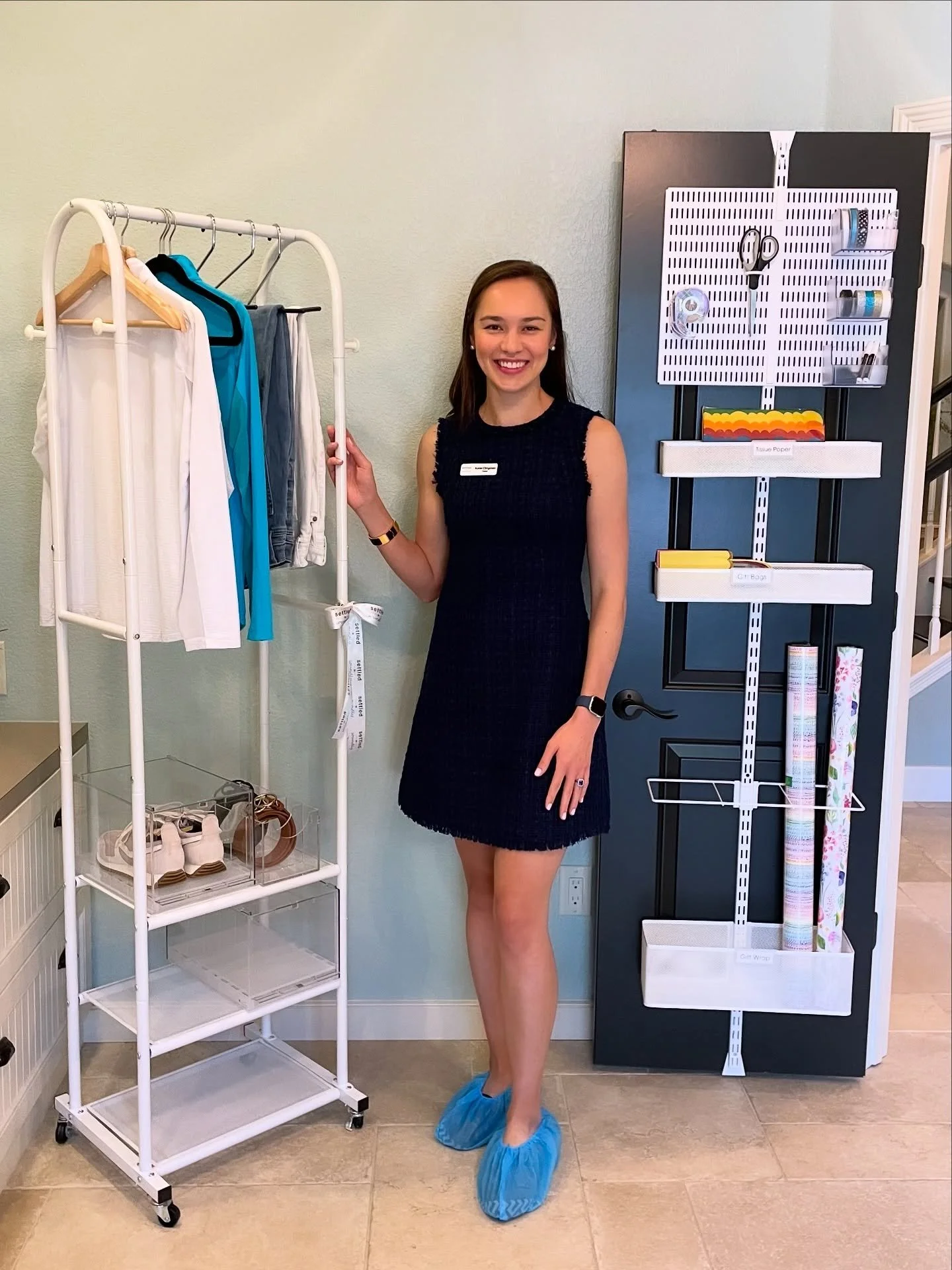 Great first day on the @austinnari Homes Tour! Come see us to get inspired with organization solutions for your home and ideas for your upcoming remodel from @twelvestonesdesigns @realtyrestoration.designbuild @thecabinetrystudio 😍 Last chance is to