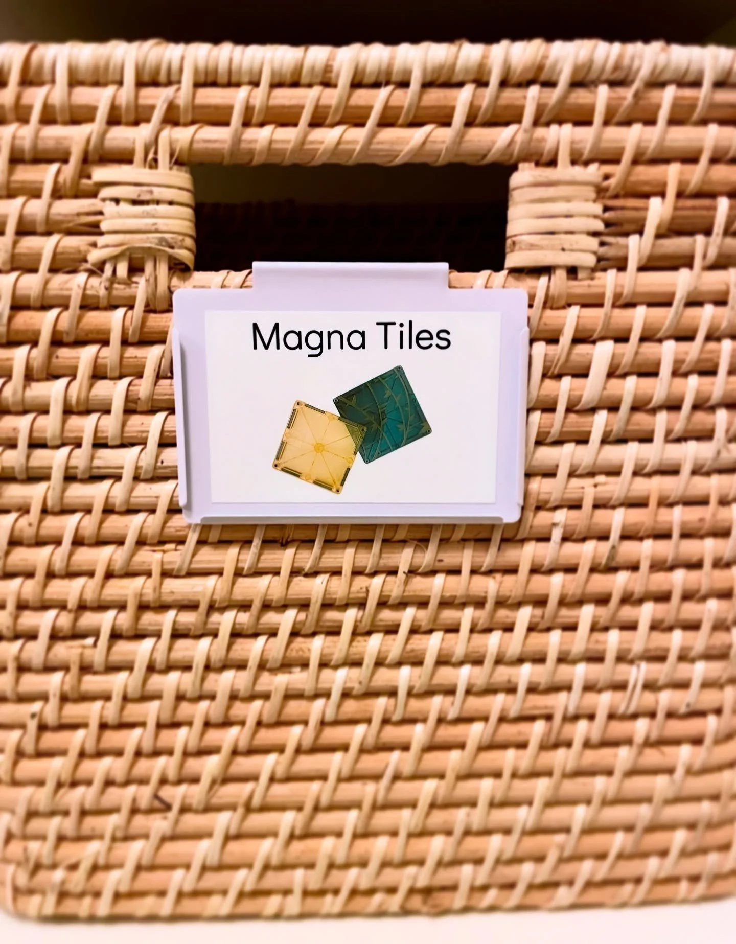 Is one of your kids learning to read? These photo labels are a great way to help them stay organized at any age! 

We used our @canonusa Ivy mini photo printer to create these custom labels for a client and her young kids.

What could use a photo lab