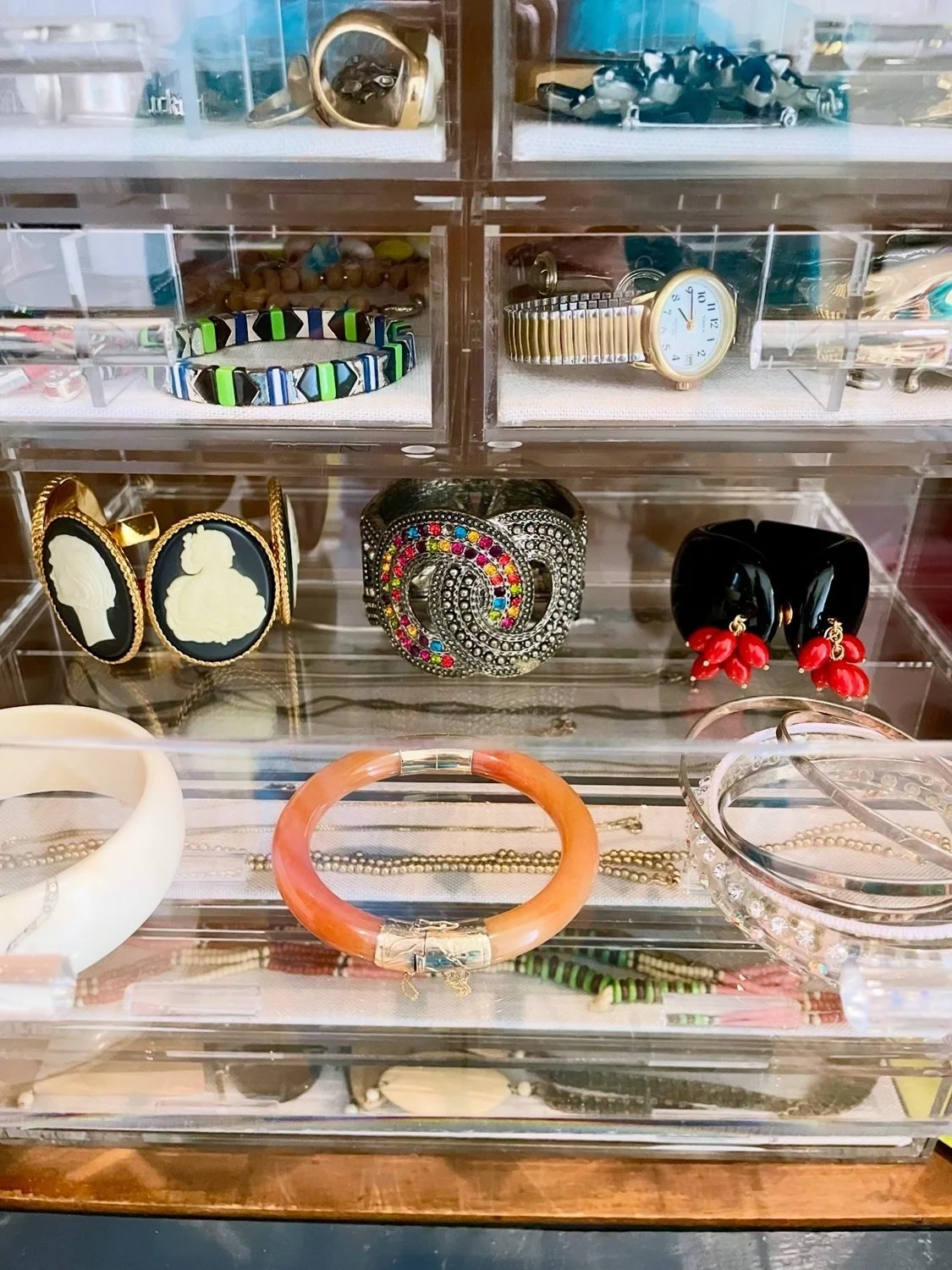 Organization for Jewelry Collection.jpg
