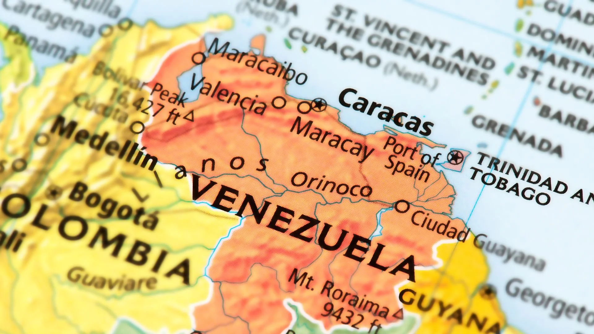 U.S. Sends Warships Toward Venezuela Amid Escalating Tensions