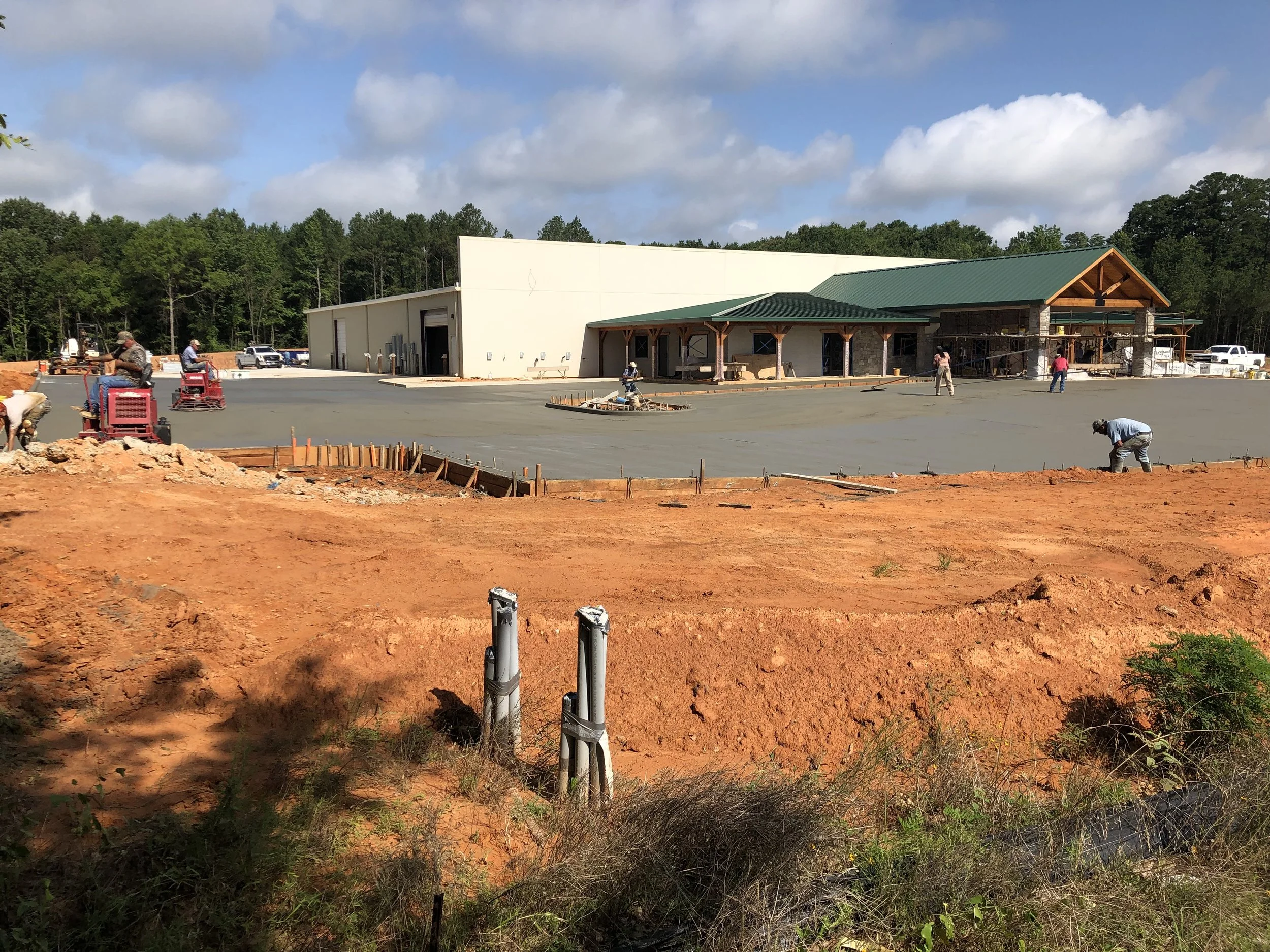 ABE Marshall Stone Work Dirt Work Concrete Work 4 Commercial Builder Marshall Tx.JPG