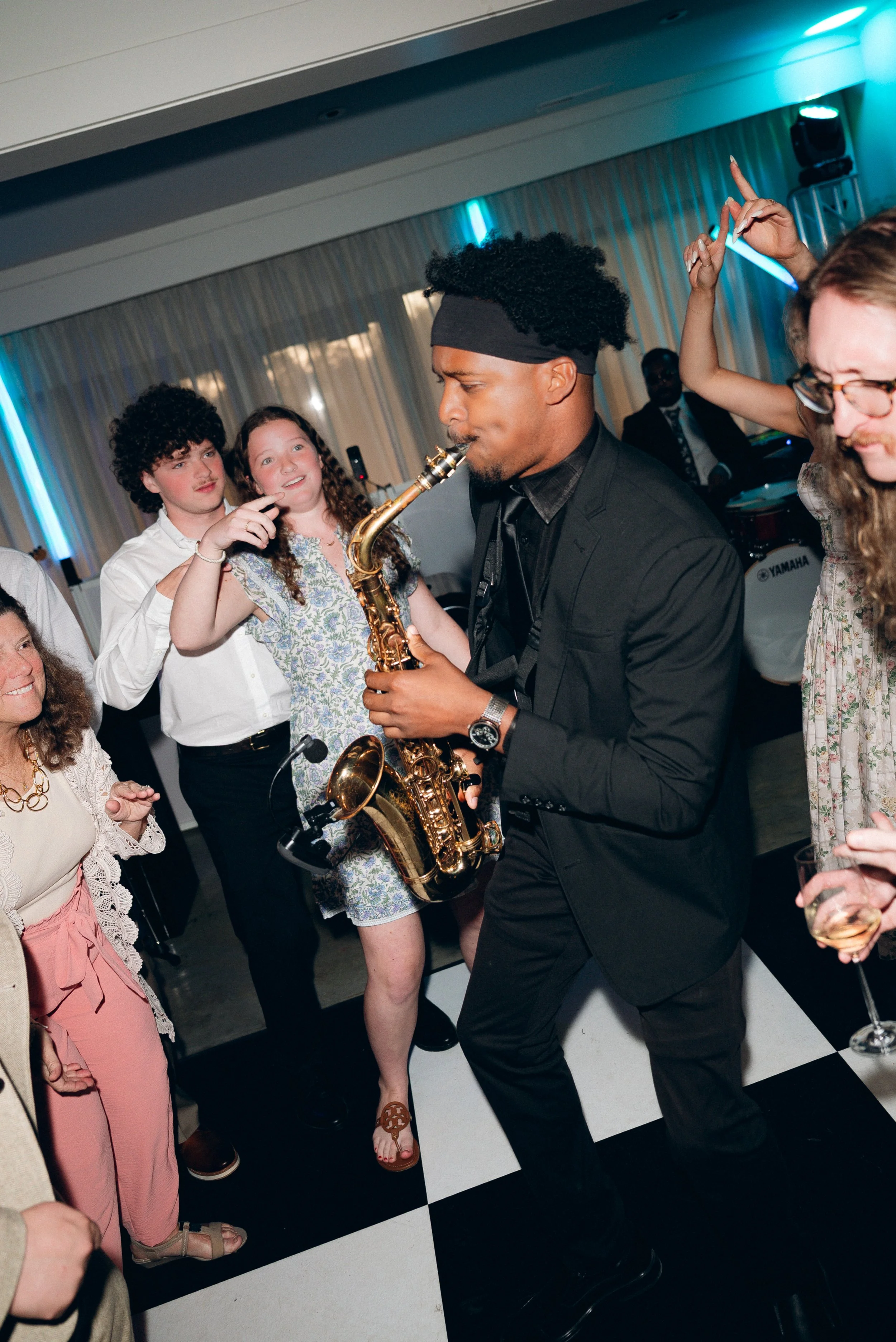 Live_Sax_Reception.jpg