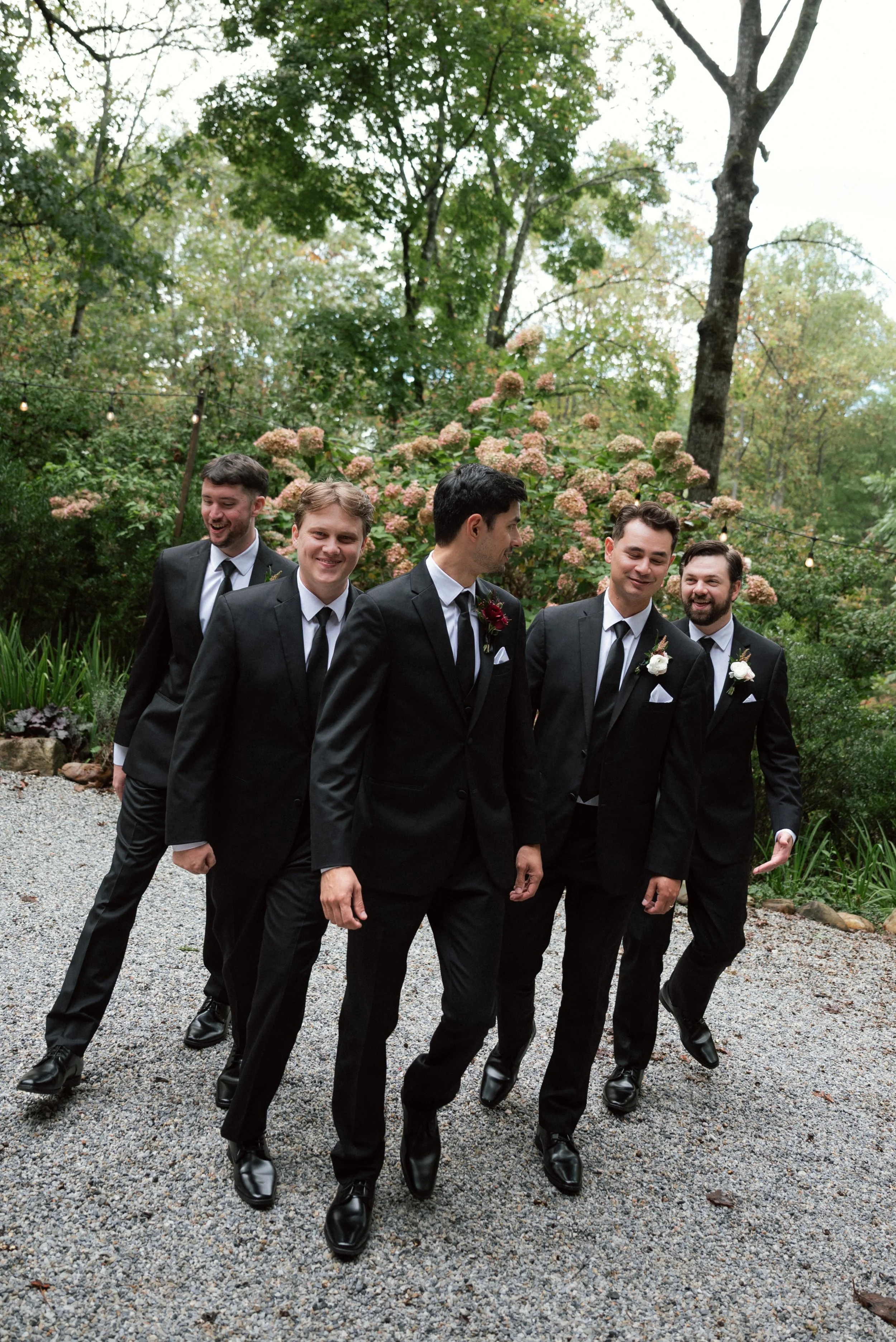 Groomsmen_Portrait_editorial_style.jpg