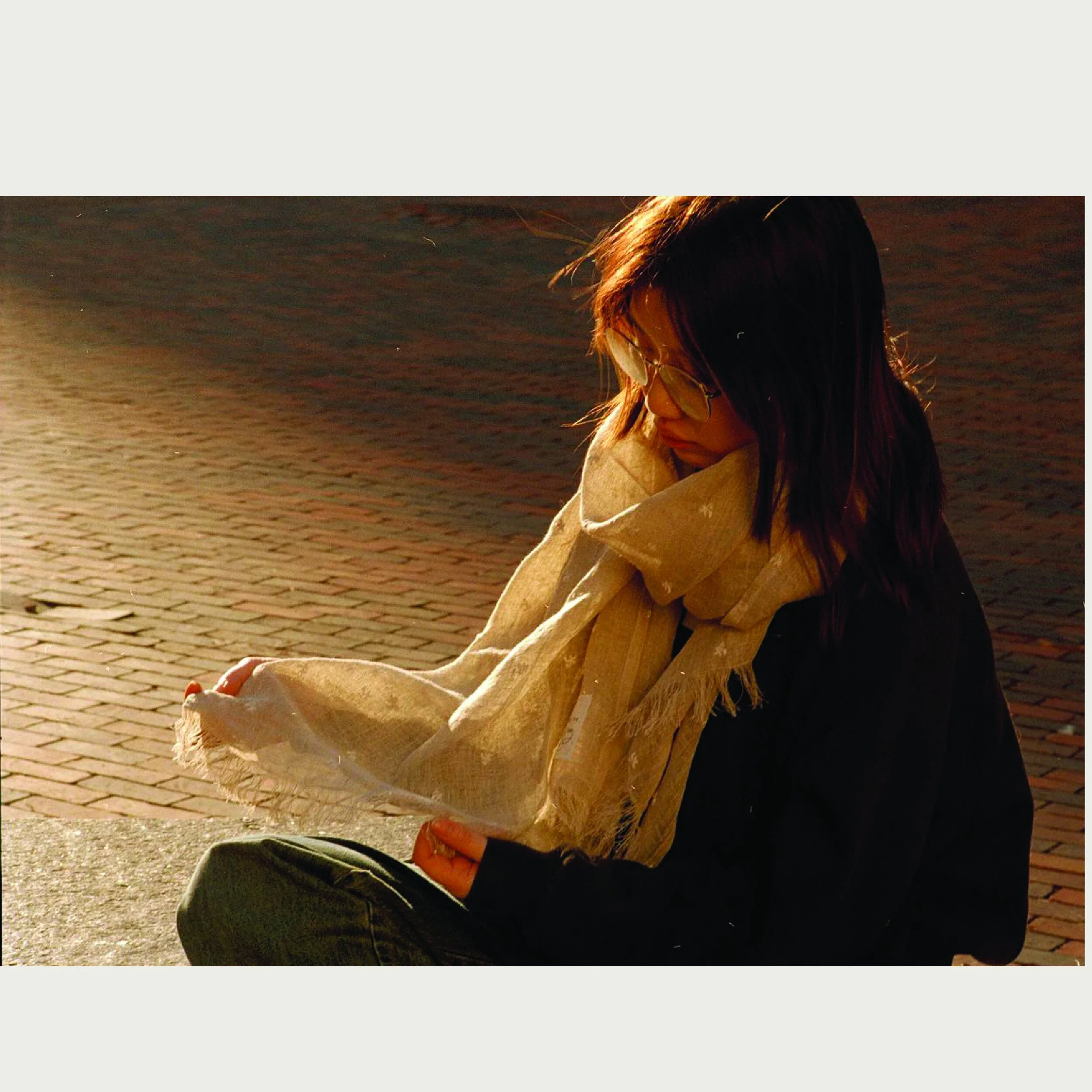 h photos in ratio scarves-37.jpg