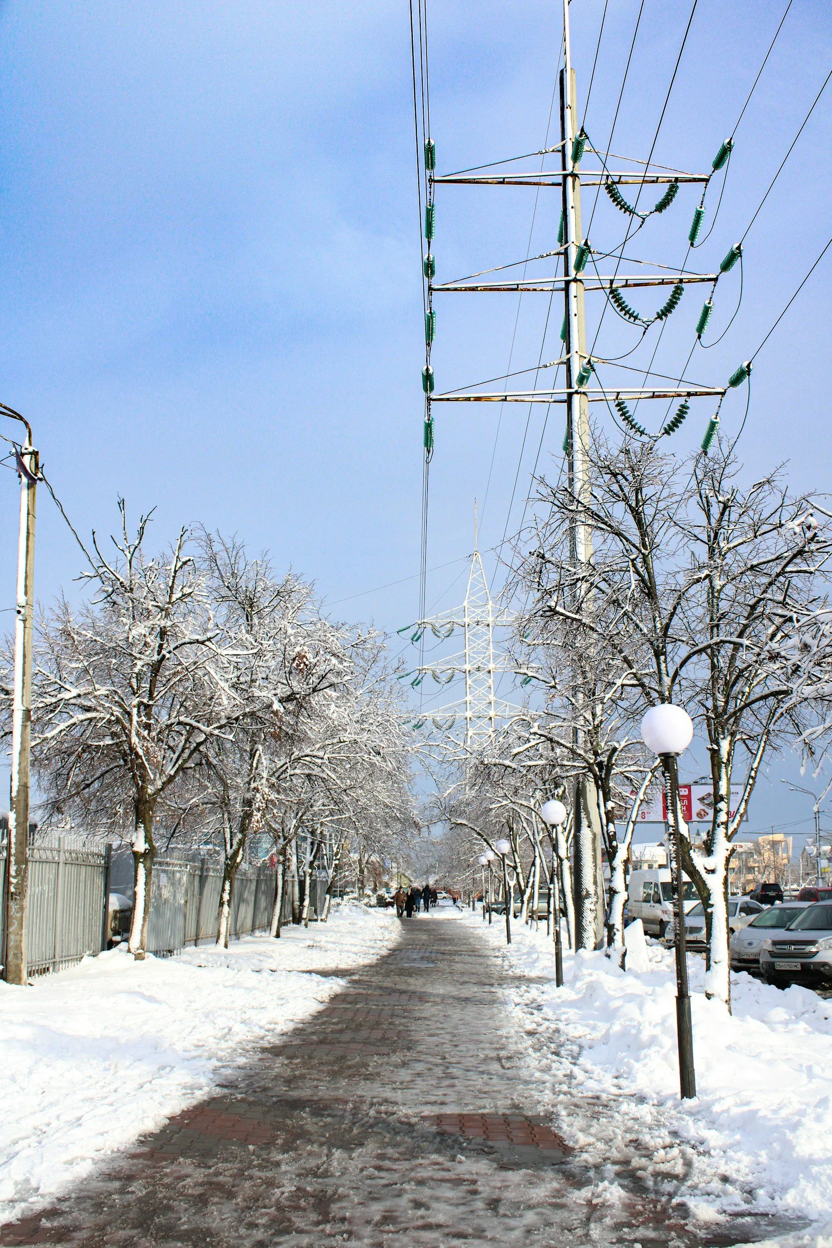 What Causes Concrete to Crack in Cold Weather?