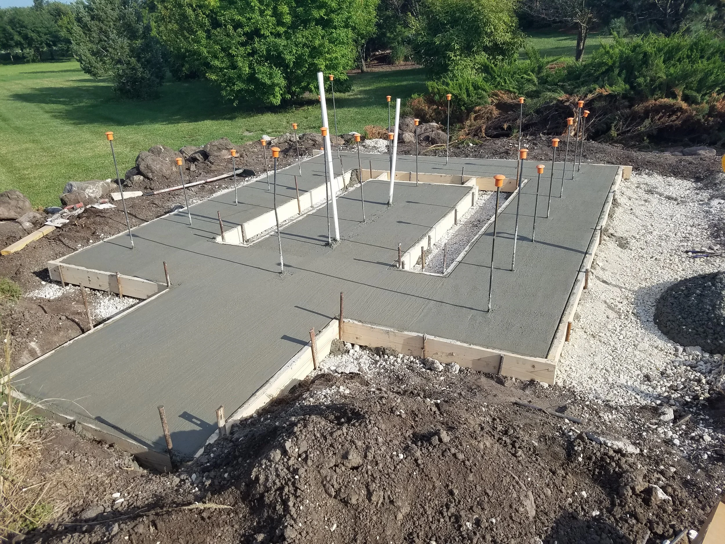 Concrete Footings Building Subcontractor in Des Moines CMC