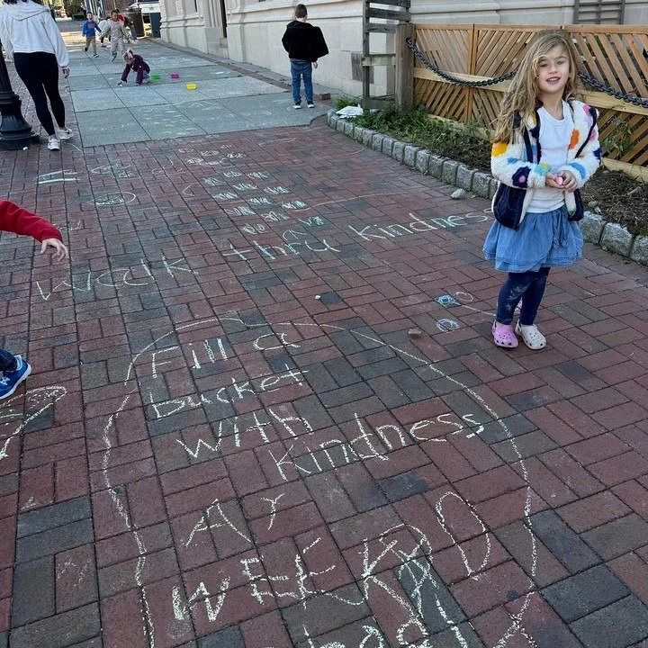 K/1 spreading the message of kindness in our community! #spreadkindness❤️ 
#kindnessmatters wkdschool.org