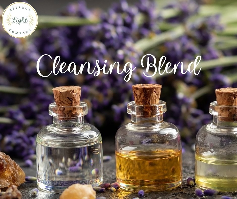 Cleansing Blend 🩶

This blend is definitely our powerhouse blend 💪🏻 

Carefully selected essential oils have been paired together to create this amazing earthy and calming blend 🩶

Crafted with essential oils that give a powerful punch 👉🏻 antib