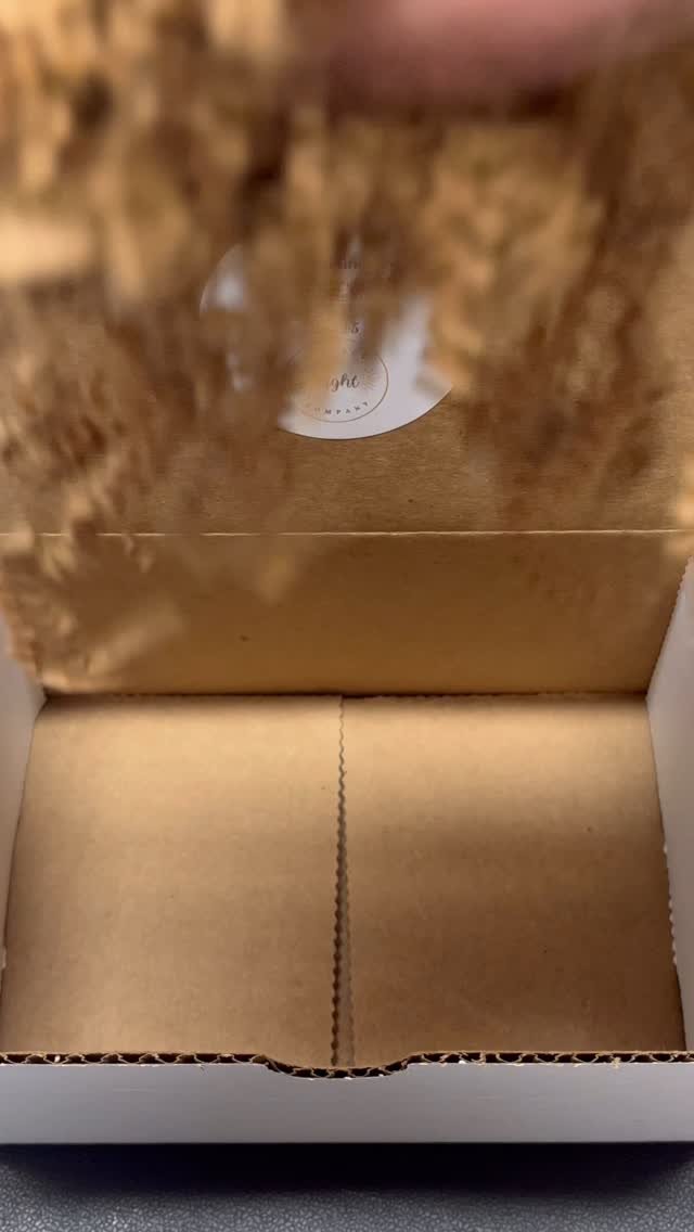 There’s something so satisfying about the whole process! π€
From creating each product with care, to packaging them up, to seeing them arrive in your hands—it never gets old! π
Like ππ» or follow along for more behind the scenes! π«Άπ»