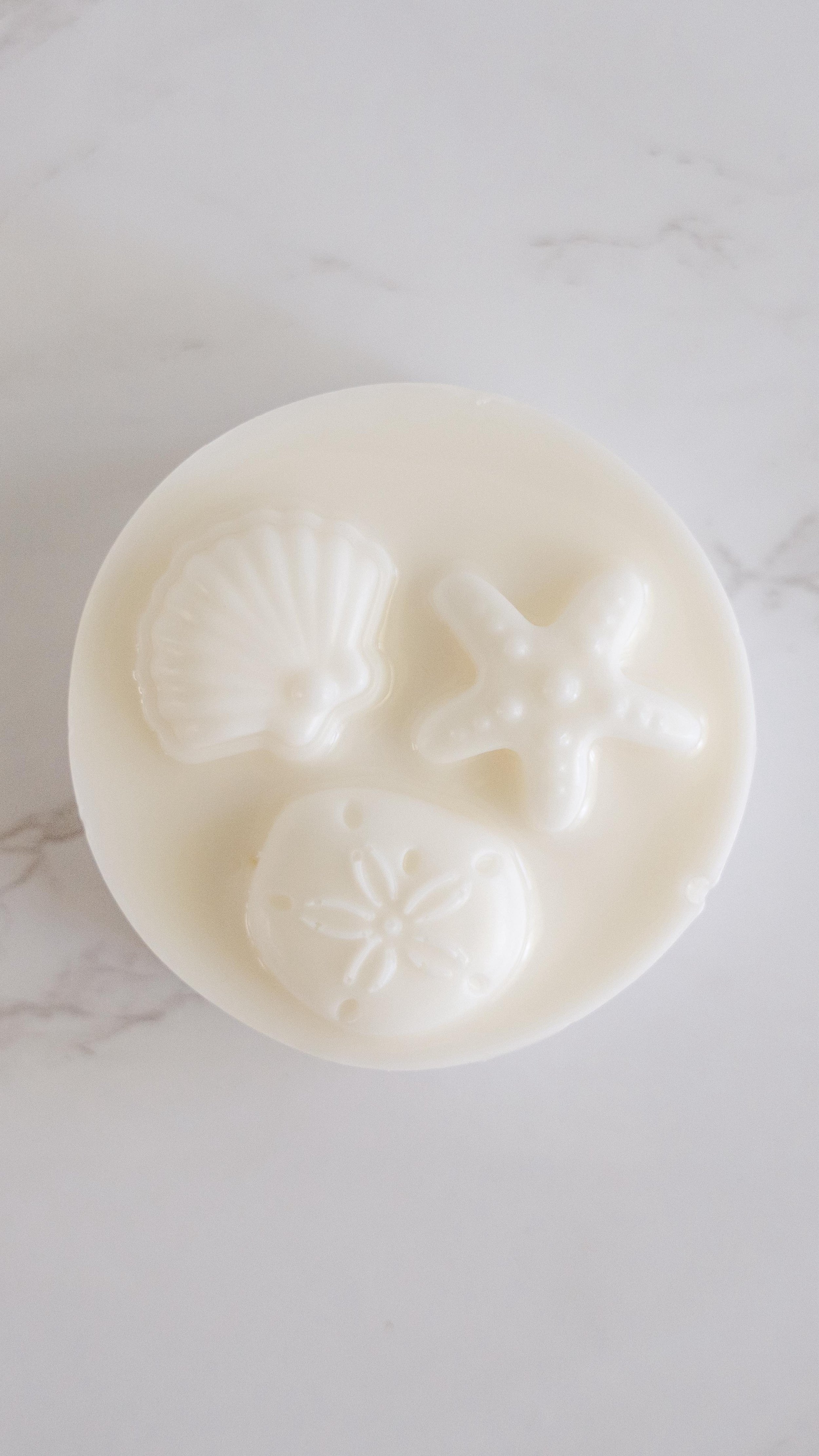 Literally dreaming of Summer… Set your alarms… βοΈ
Our Summer Collection will be released on Sunday June 1st! π€
This soap smells soooo good and isn’t it adorable?! π Ocean Breeze will sweep you on a vacay! ποΈ
.
.
.
#reflectli