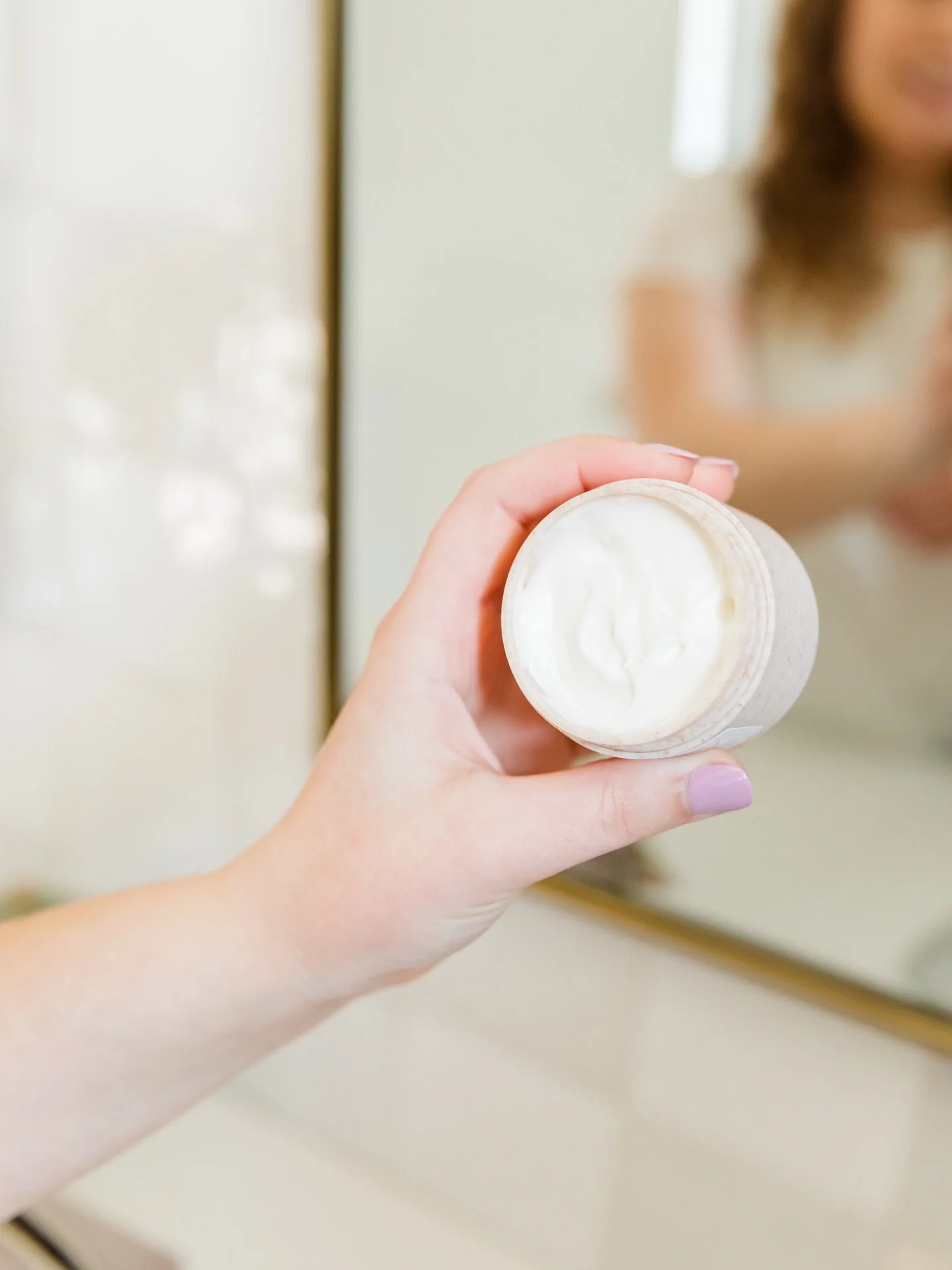 RESTOCK ALERT! ✨
Calming Spice is finally back in stock!! 🤍

Our wheat jars have been out of stock for so long!! 🌾 
They finally arrived and so tonight I&rsquo;m whipping up a storm! 🤍

.
.
.
#reflectlightcompany #rlc #naturalskincare #bodybutters