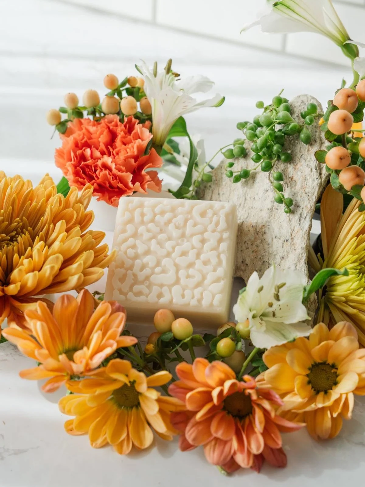 Spring is on its way and we are so ready for it! ✨
Our Spring Collection is live and you can start enjoying the scents of the upcoming season now. 🤍

With three beautifully breathtaking scents: 
🐆 Wild Heart 
💐 Garden Flowers 
🍯 Golden Orchard 

