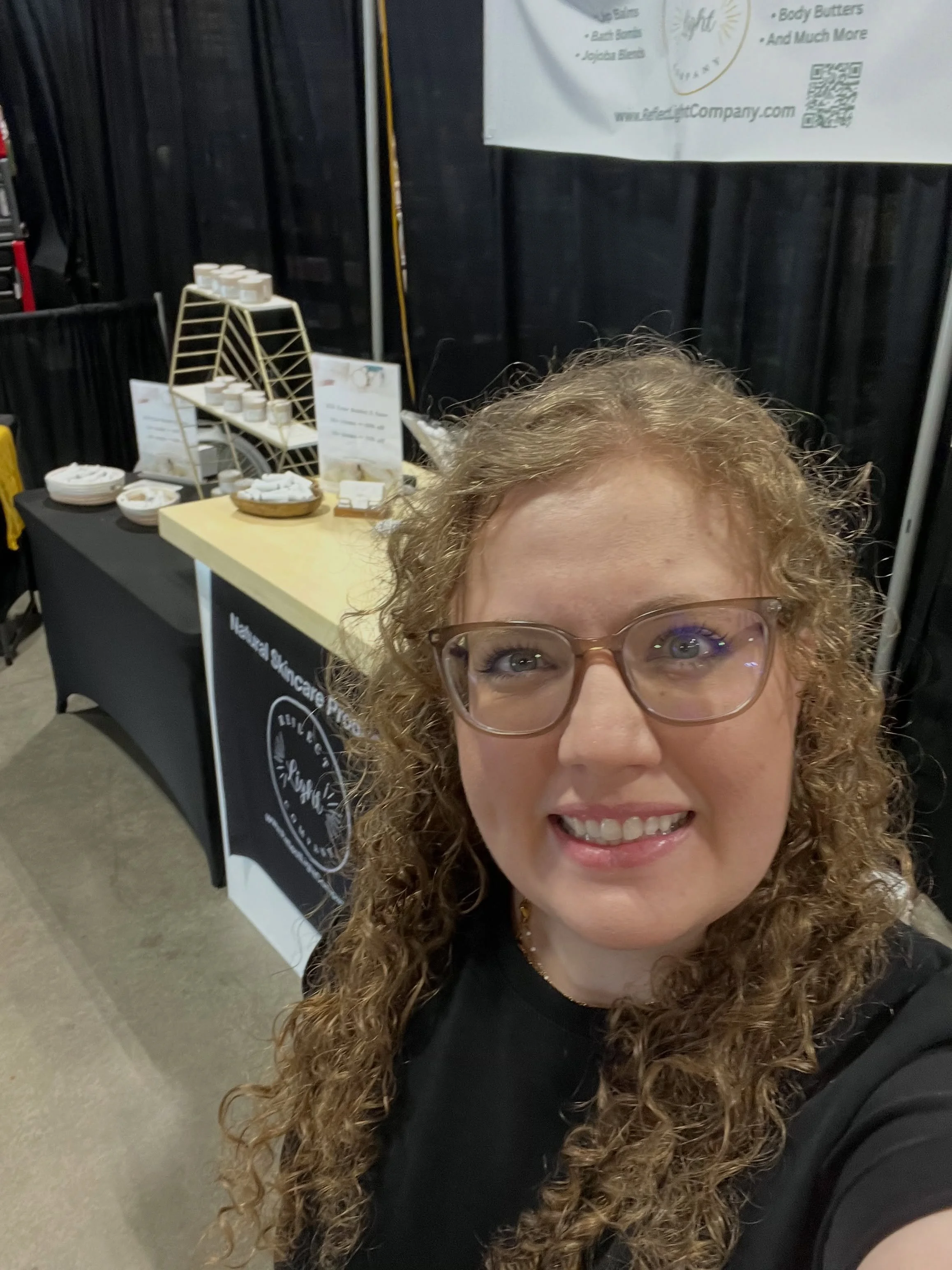 Last day to shop at the @barnfestival ✨ 
It&rsquo;s one of those beautiful after the rain mornings! 🤍

Find me on the warehouse (west) side of the street. We are only here until 5pm come say hi to 60+ wonderful vendors! 🙌🏻