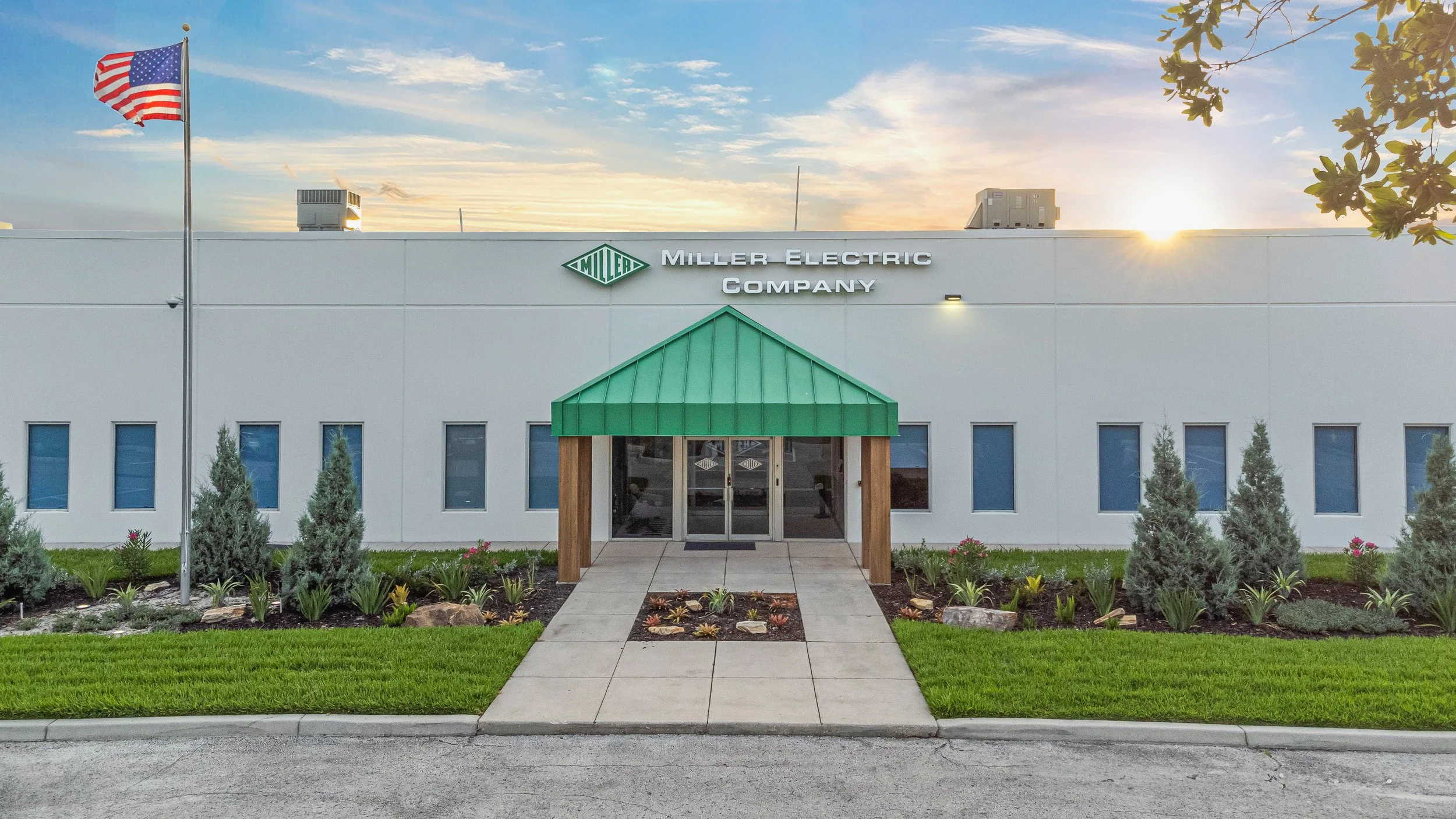 Miller_Electric_Tampa-15.jpg