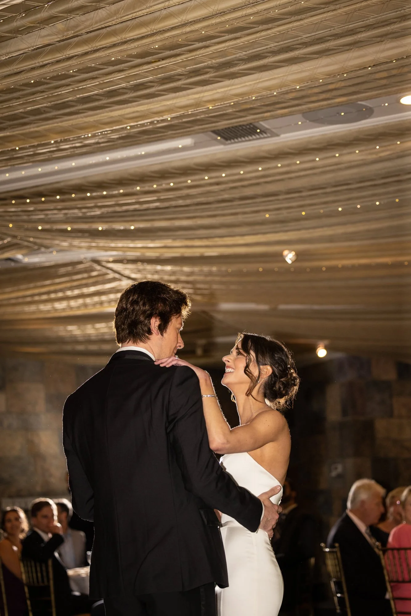 Timeless-NY-Mansion-Wedding--40.jpg