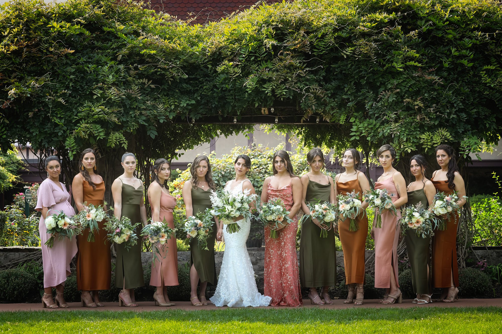 Saint-Clements-Castle-Wedding-CT-359.jpg