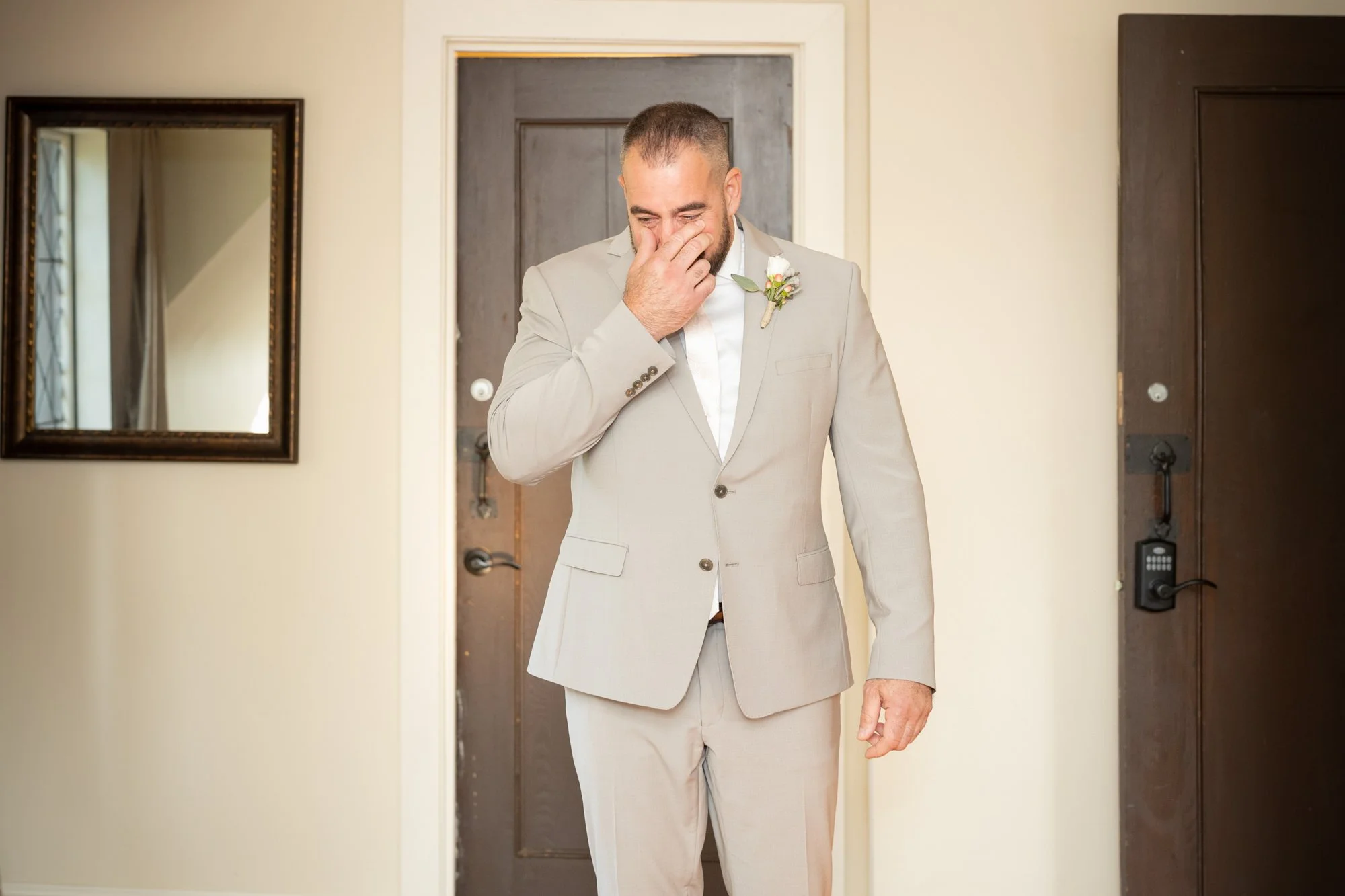 Saint-Clements-Castle-Wedding-CT-373.jpg