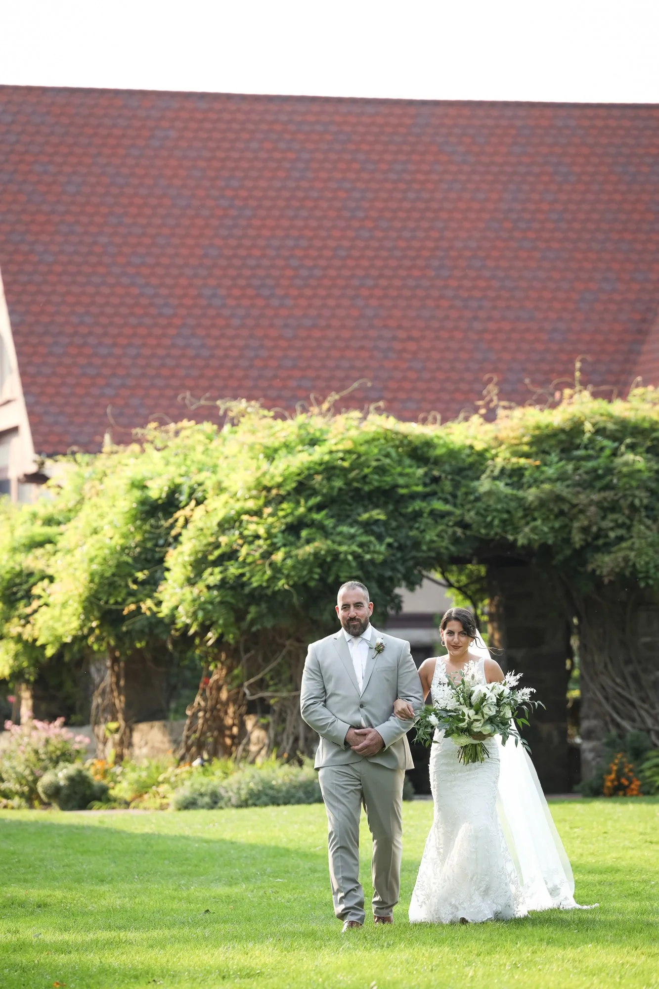 Saint-Clements-Castle-Wedding-CT-383.jpg