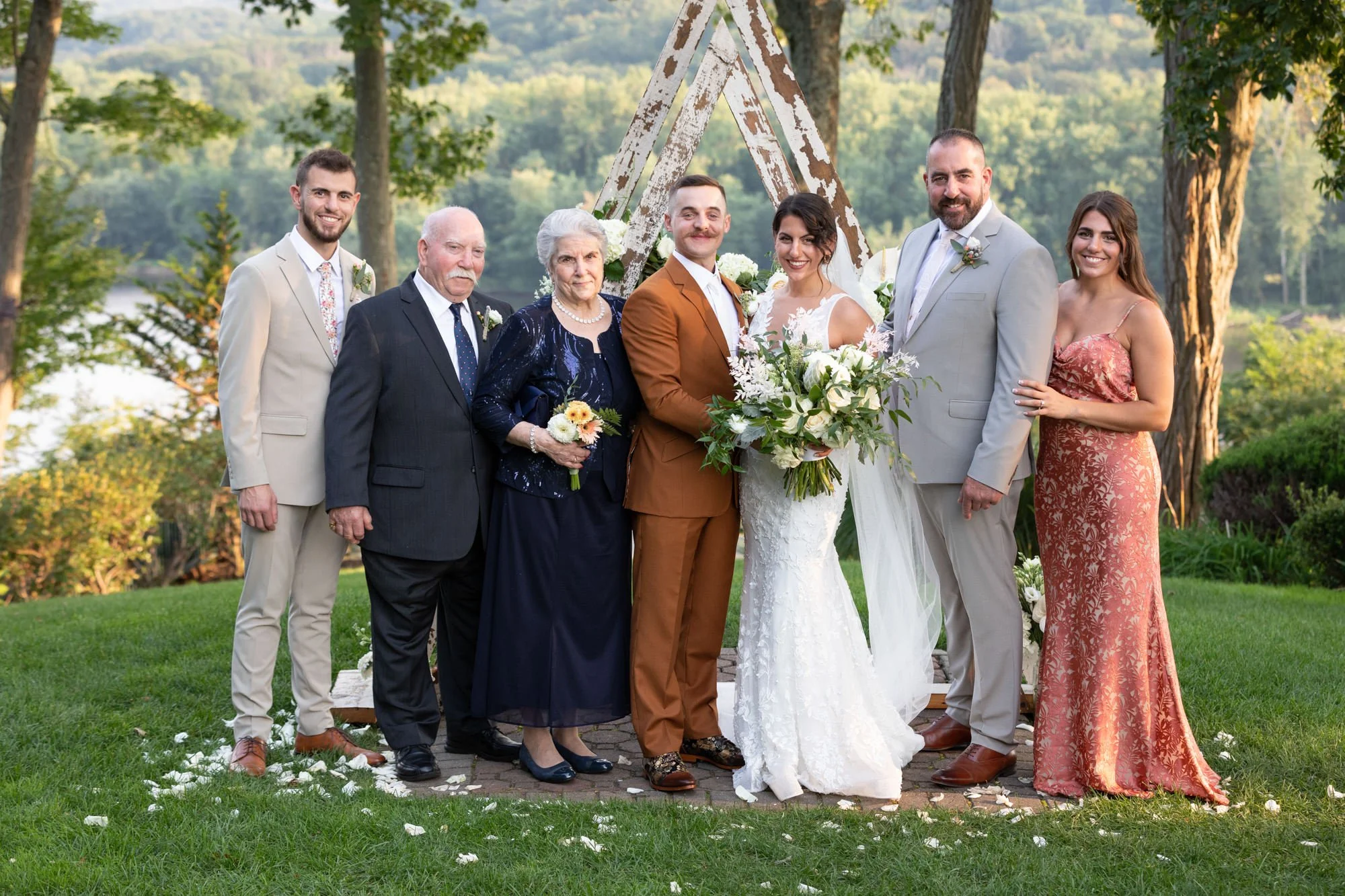 Saint-Clements-Castle-Wedding-CT-413.jpg