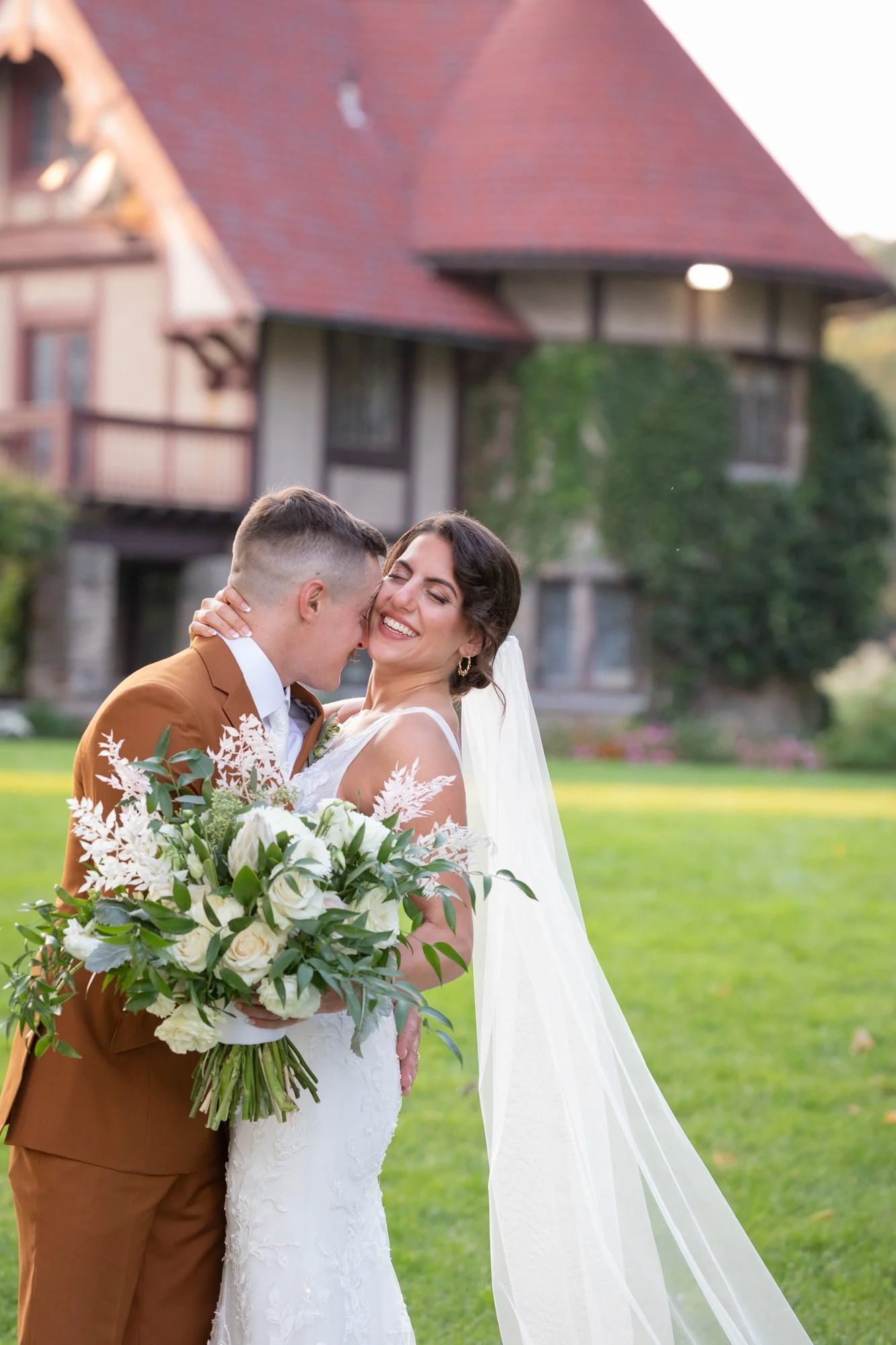 Saint-Clements-Castle-Wedding-CT-434.jpg