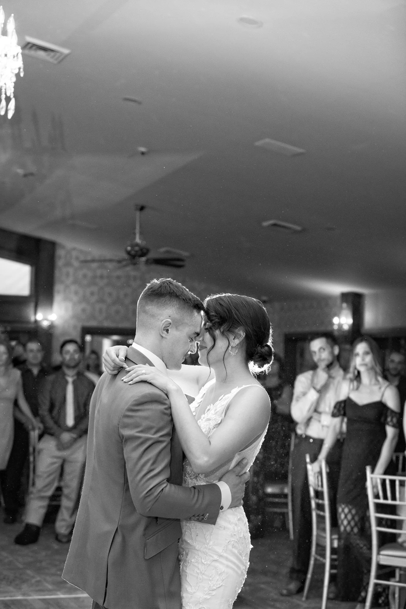 Saint-Clements-Castle-Wedding-CT-464.jpg