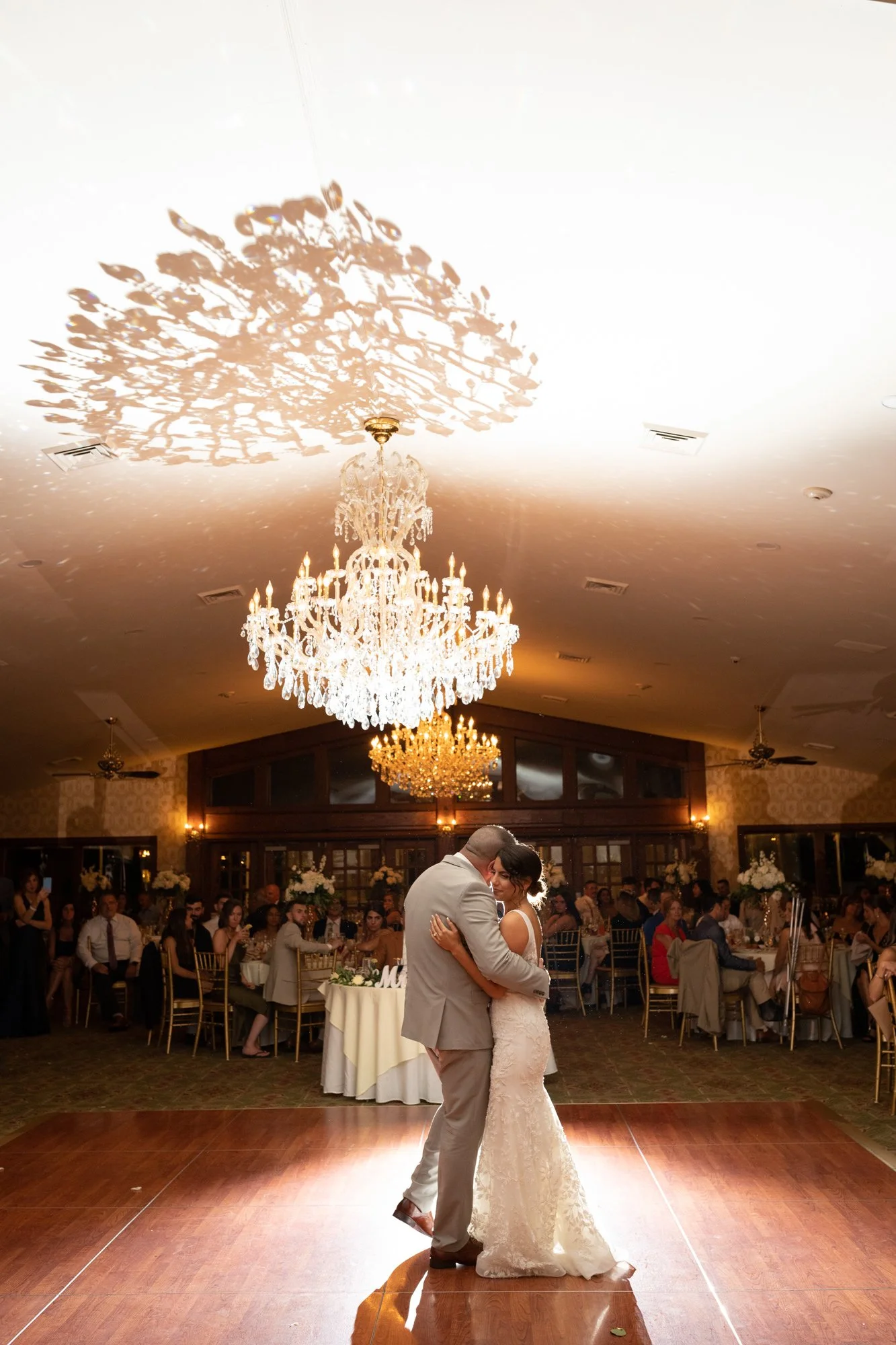 Saint-Clements-Castle-Wedding-CT-482.jpg