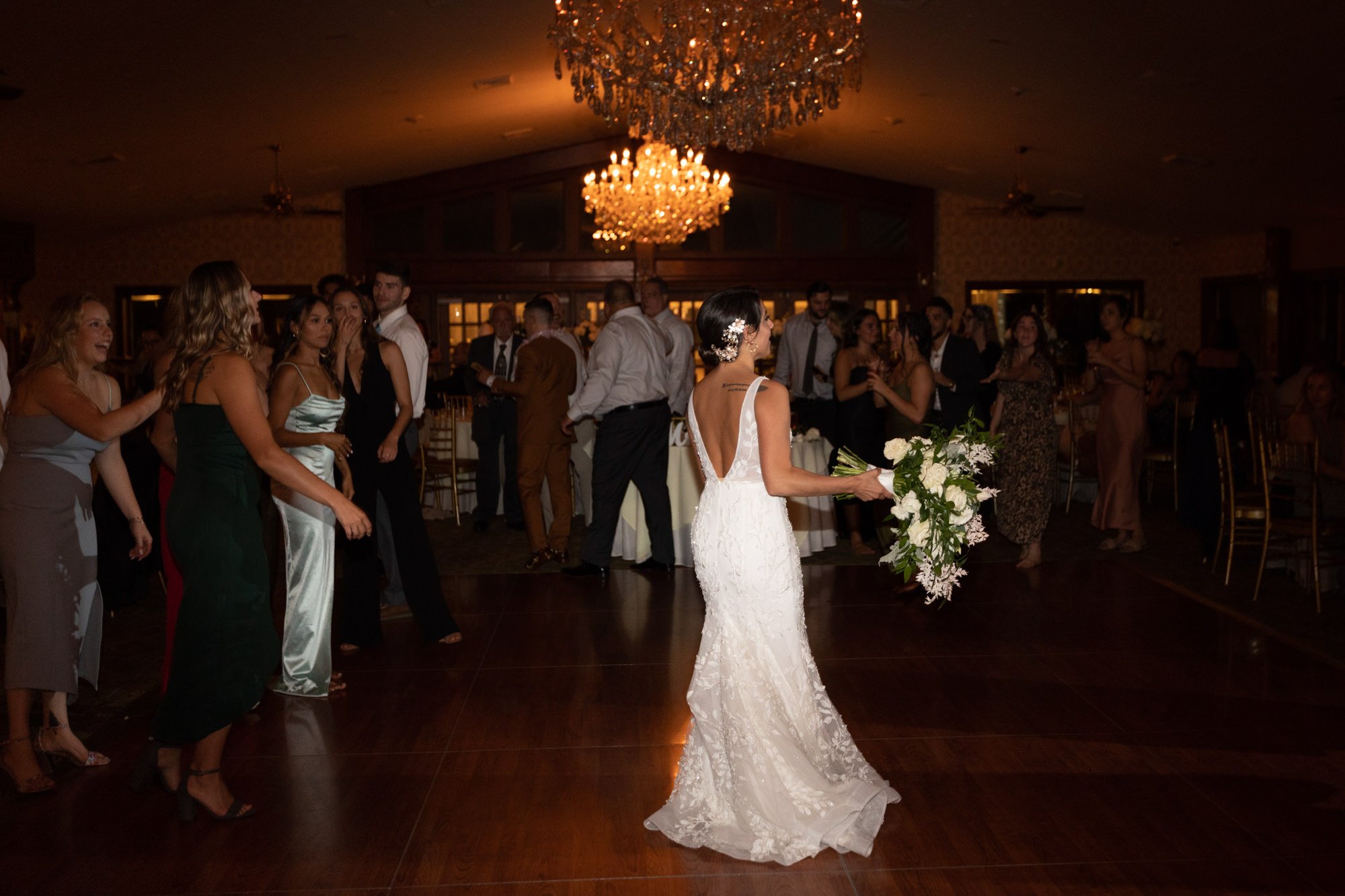 Saint-Clements-Castle-Wedding-CT-496.jpg