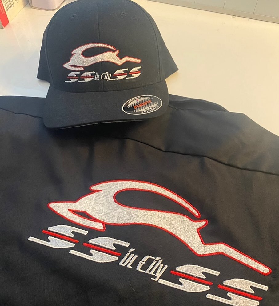 Custom Dickies shirts and hats for the guys in @thessincityss