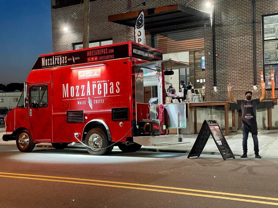 Food Truck - MozzArepas