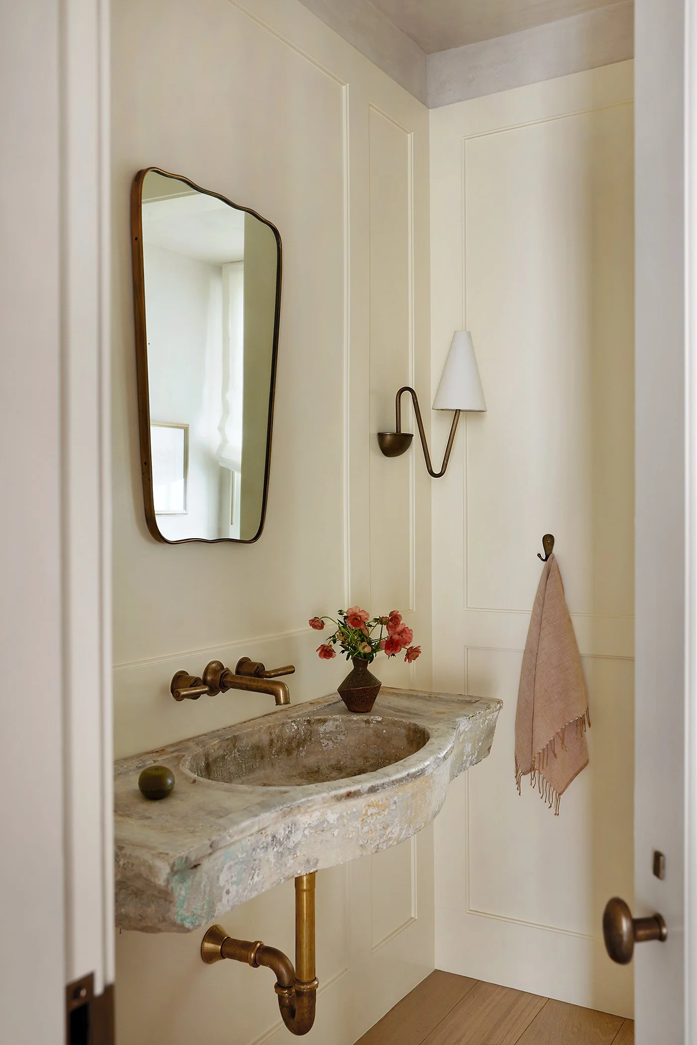 Jessica_Alexander_Photography_concept_By_C17.jpg