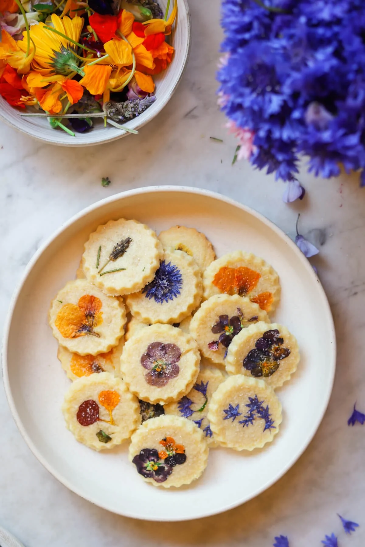 pressed-flower-shortbread-088.jpg
