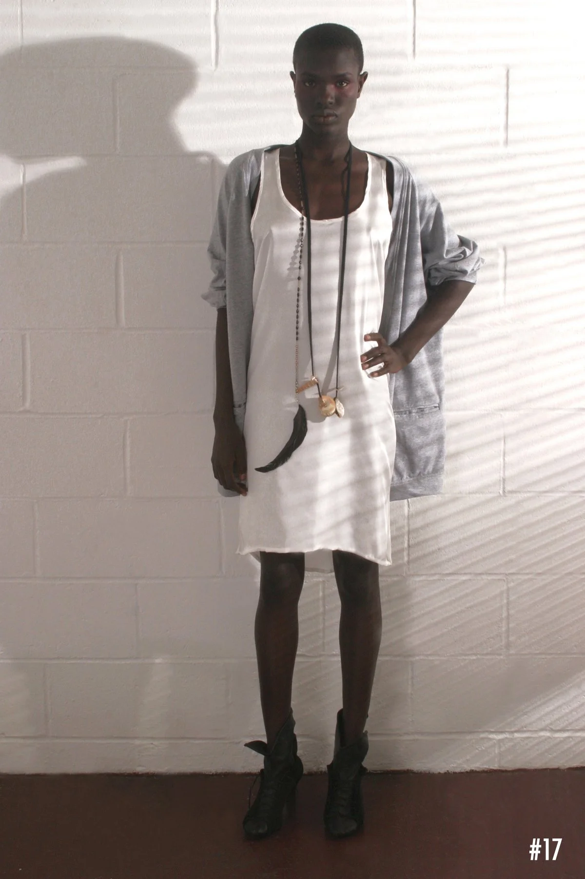 LOOK17.jpg
