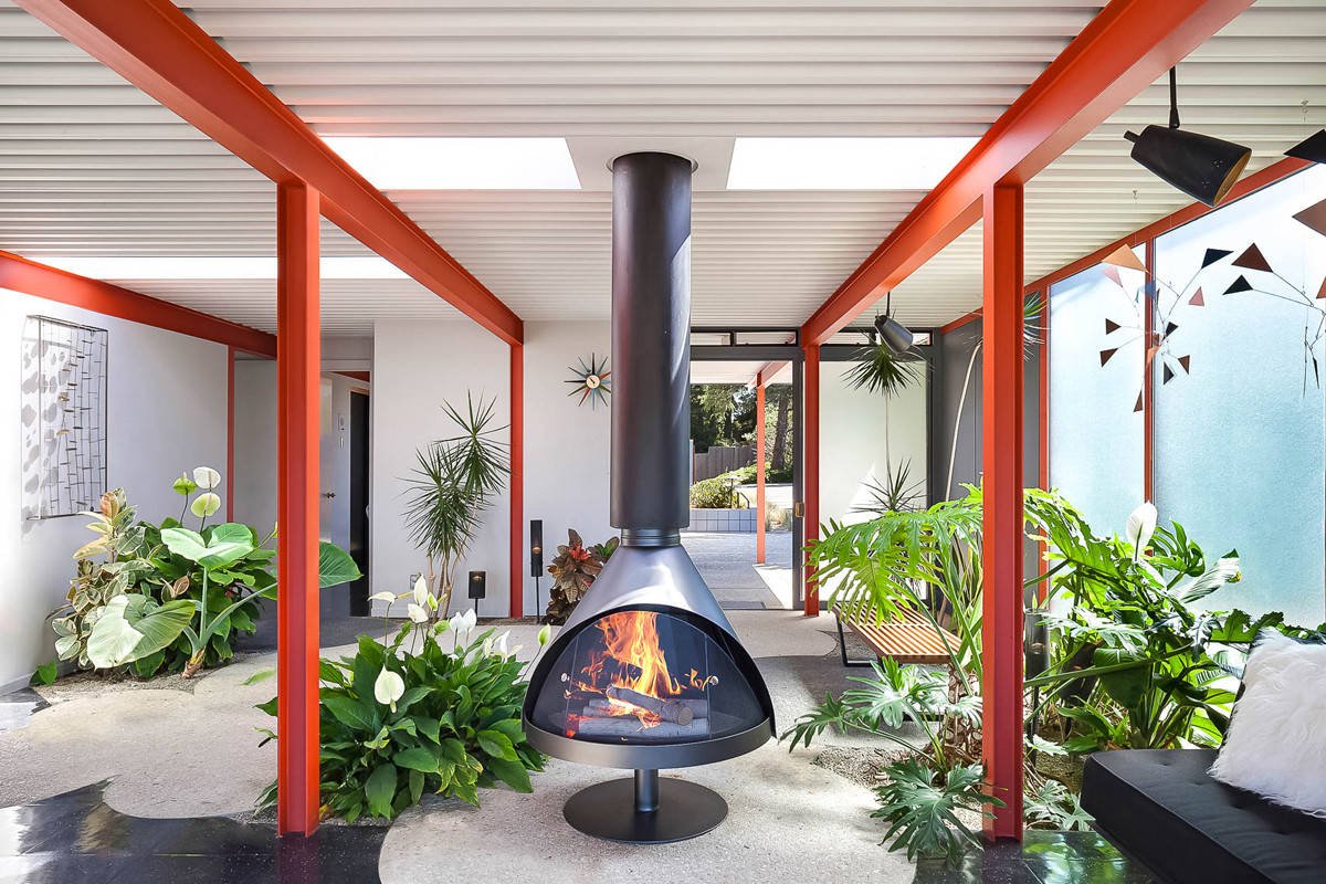 AUTHENTIC RESTORATION#OF A CLASSIC EICHLER HOME