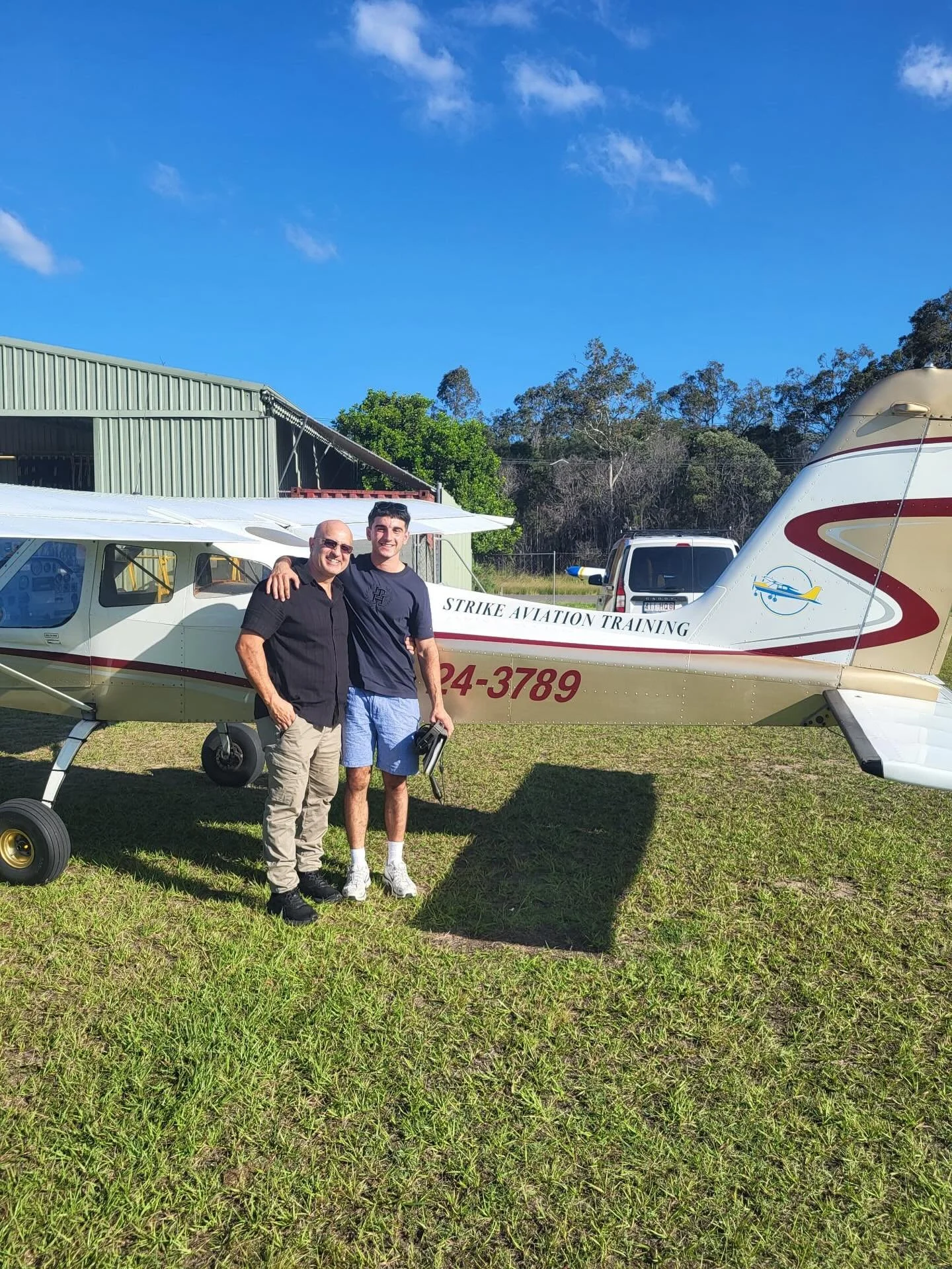 Big congratulations to Kas for his first solo 👏 
Proud Dad was there to watch 

#firstsolo
#strikeaviationtraining
#tecnam