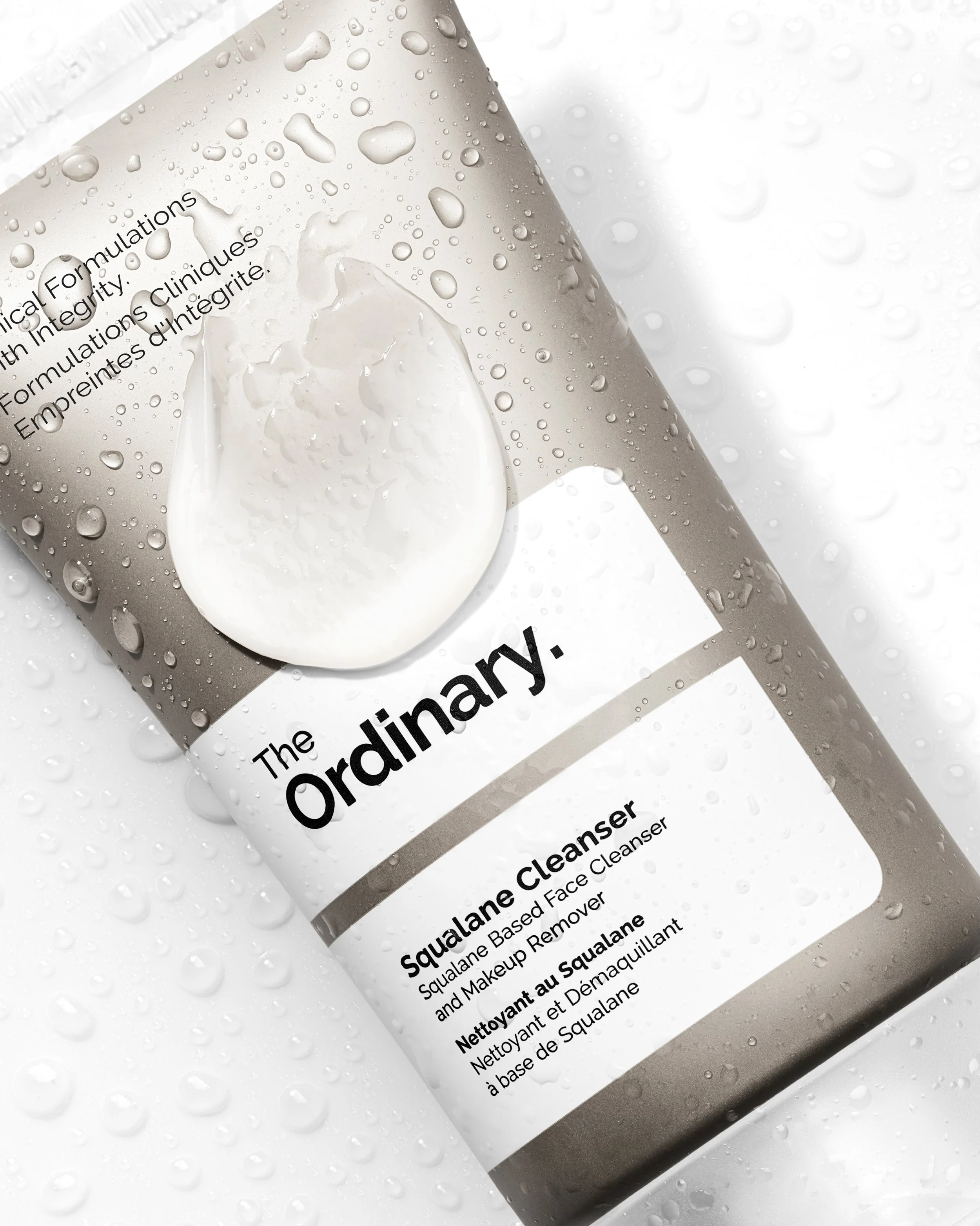 2025-09-11-ORD-Lifestyle-Sql-Clnsr-EY-02 copy.jpg