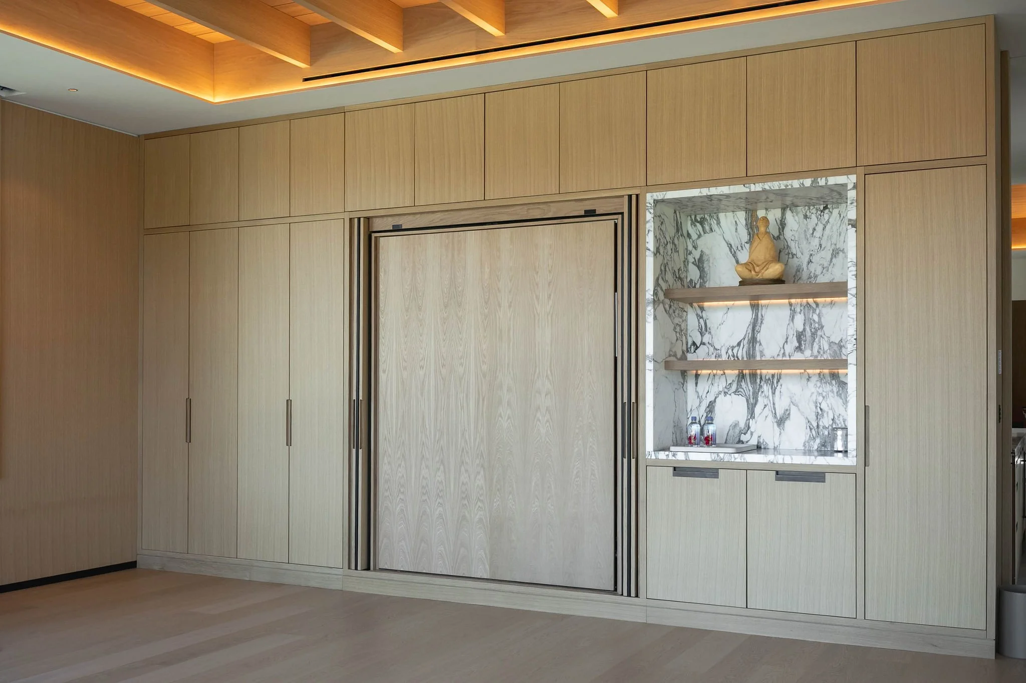  Built Ins, Beds 