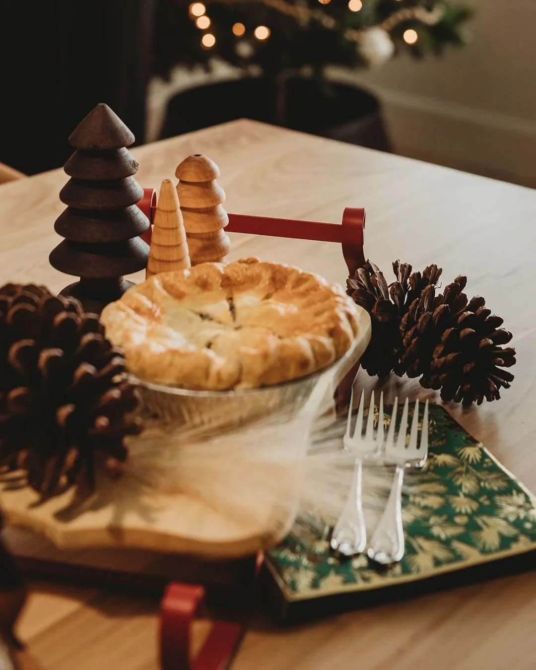 The magic is in the details.

#HolidayMagic #HolidayInspiration #ShopLocal #MadeInOntario