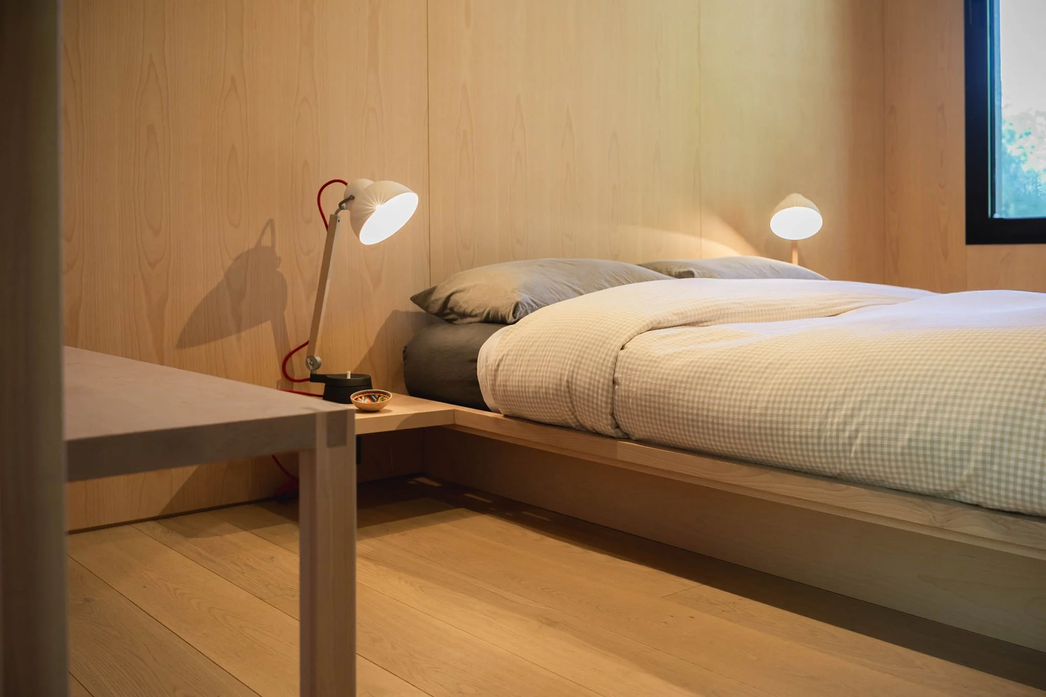 Bedroom, Furniture