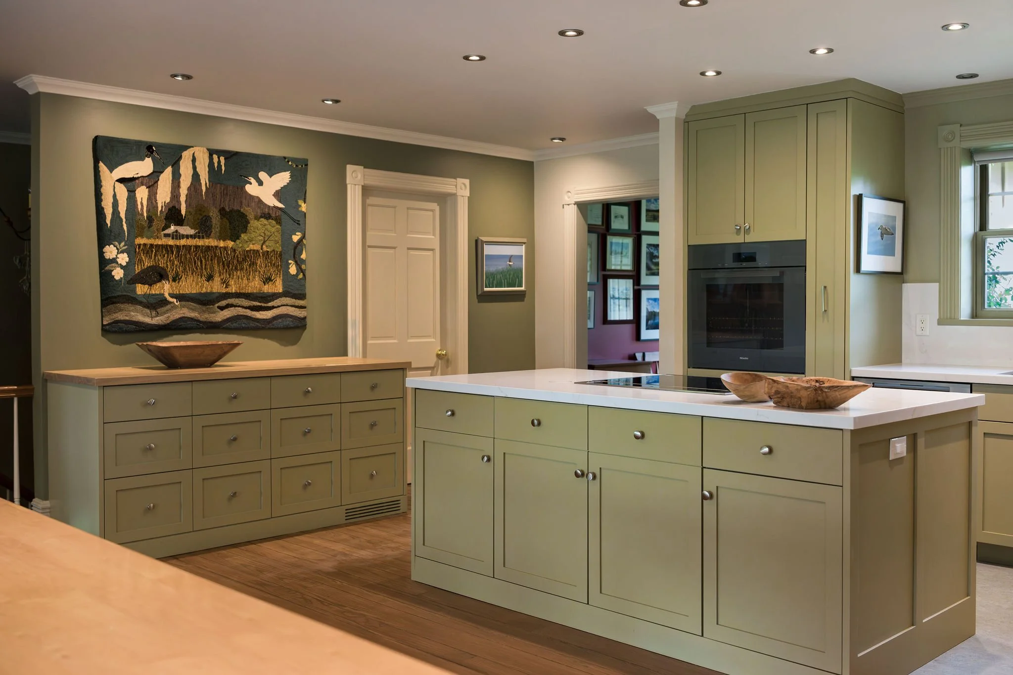  Kitchen, Storage, Built Ins 