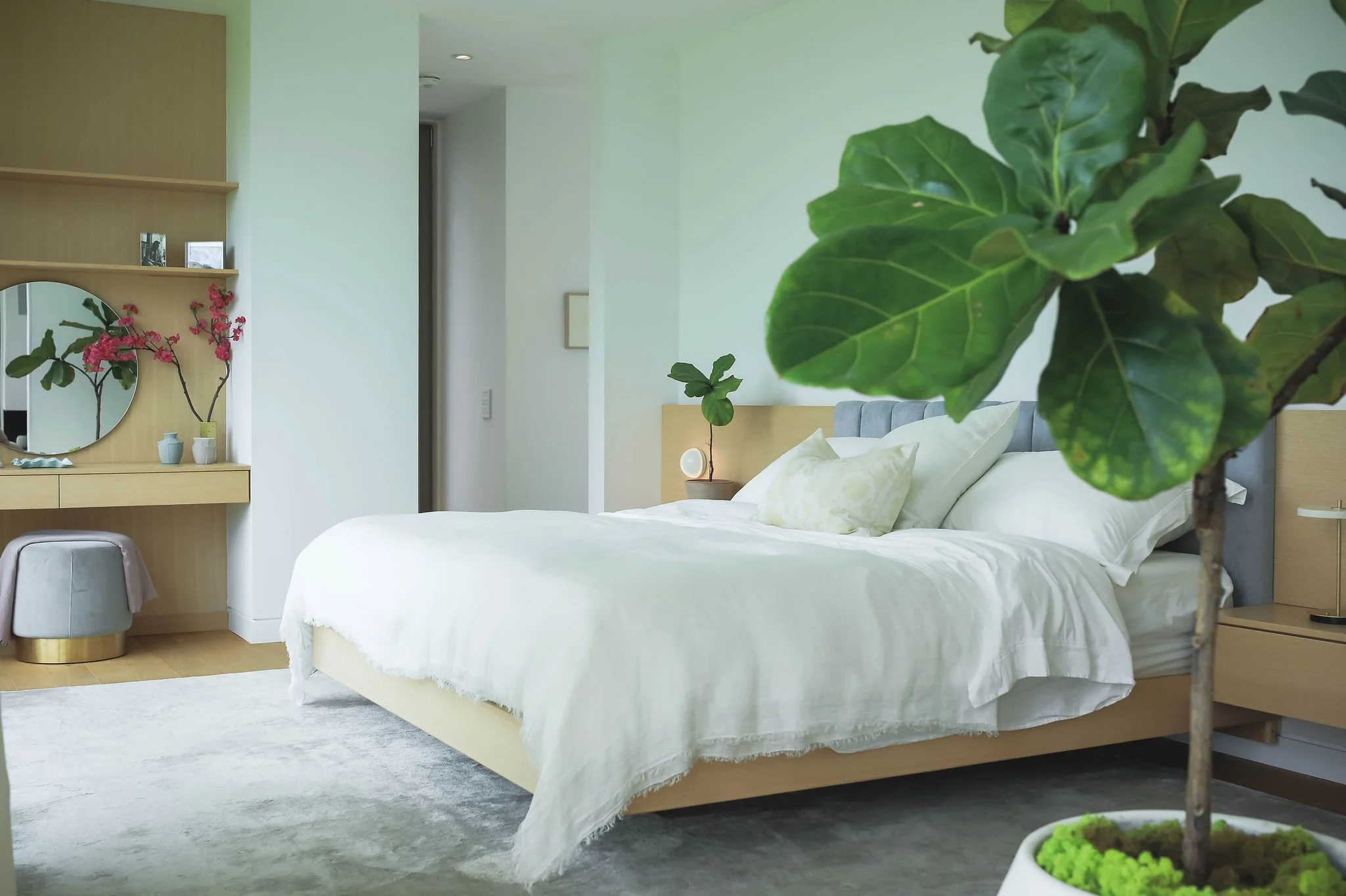 2025_06_GRANGE HOUSE_BEDROOM_01.jpg