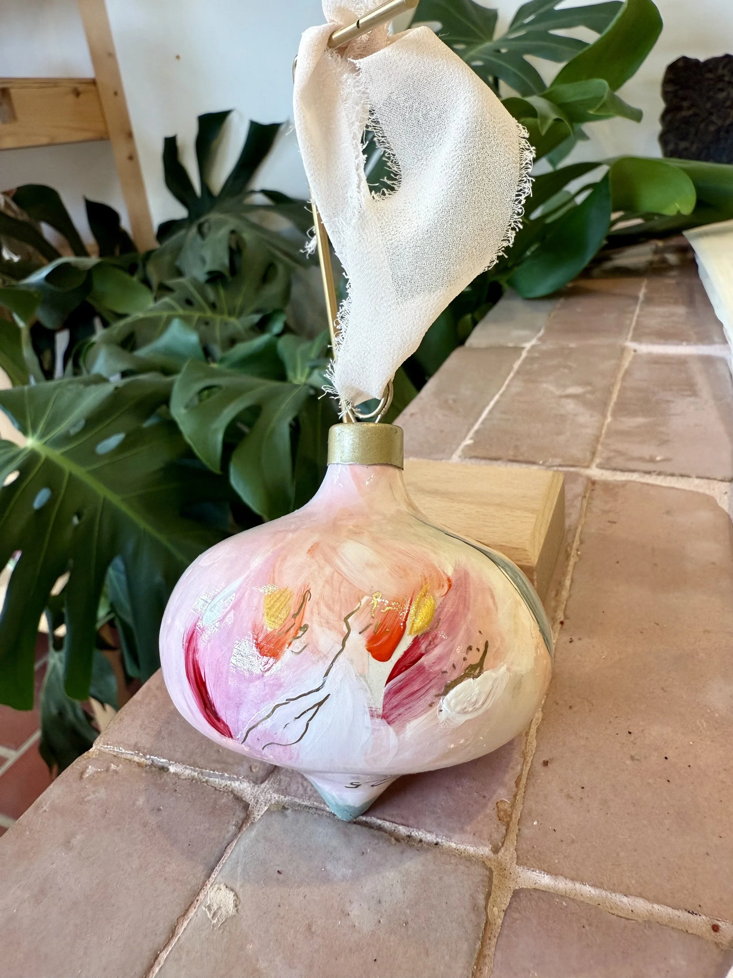 ornament bauble 3.2.jpg